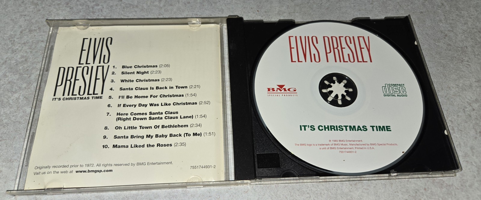 Elvis Presley Wooden Clock Face Lacquered Wood Plaque And Christmas CD SEE DESCP