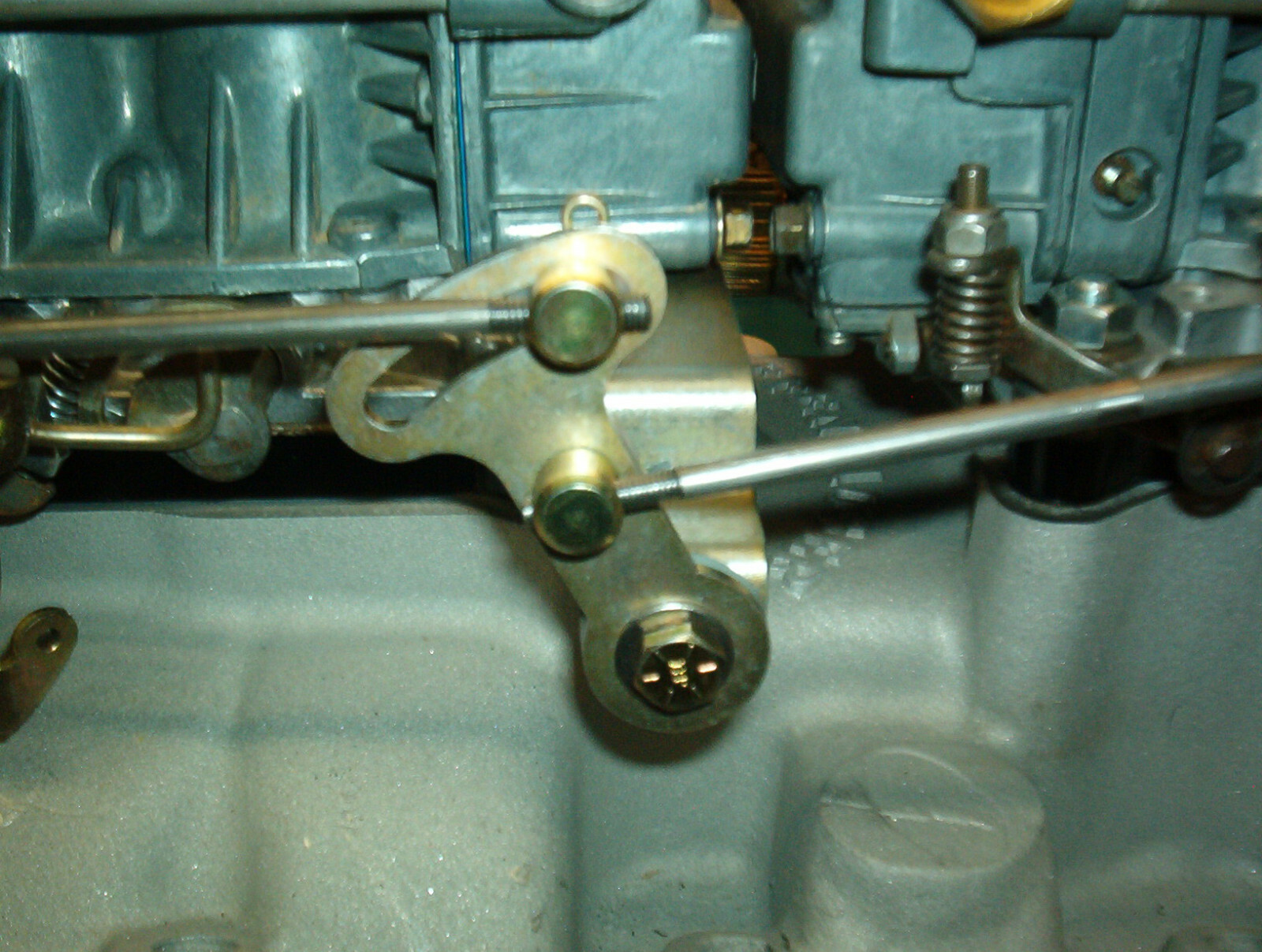 Dual quad 2x4 progressive linkage kit for 1850 style Holley carbs