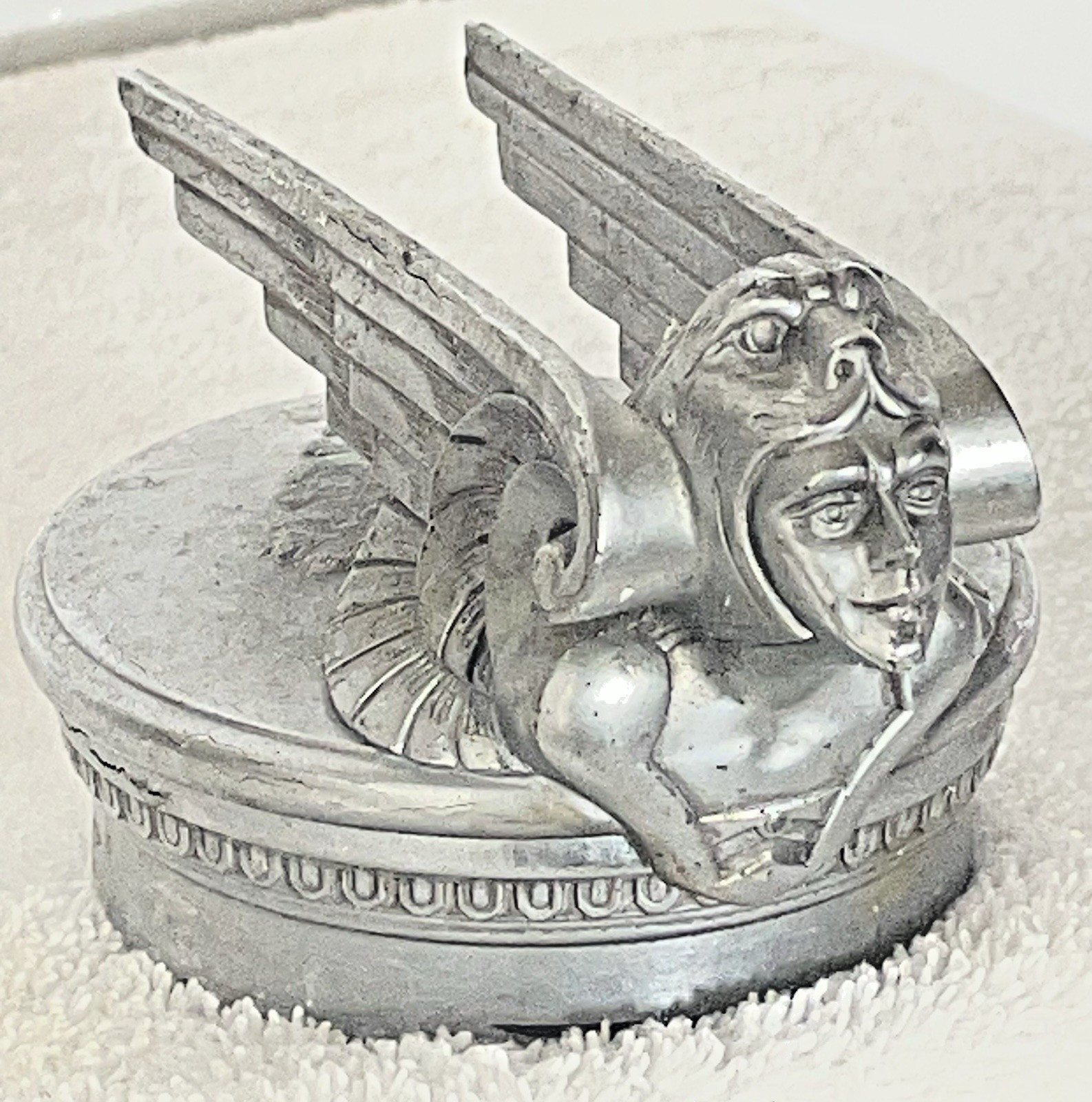 1929-1930 Chevrolet Winged Viking Aviator Radiator Cap Hood Ornament Art Deco