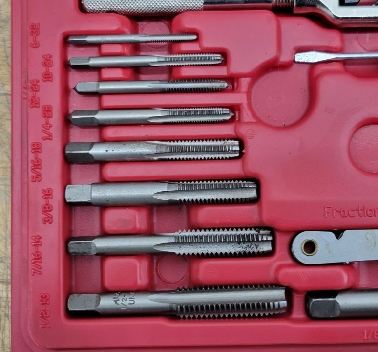 MAC Tools Tap and Hex Die Set 41 PC SAE TD41SAES - Pre-owned