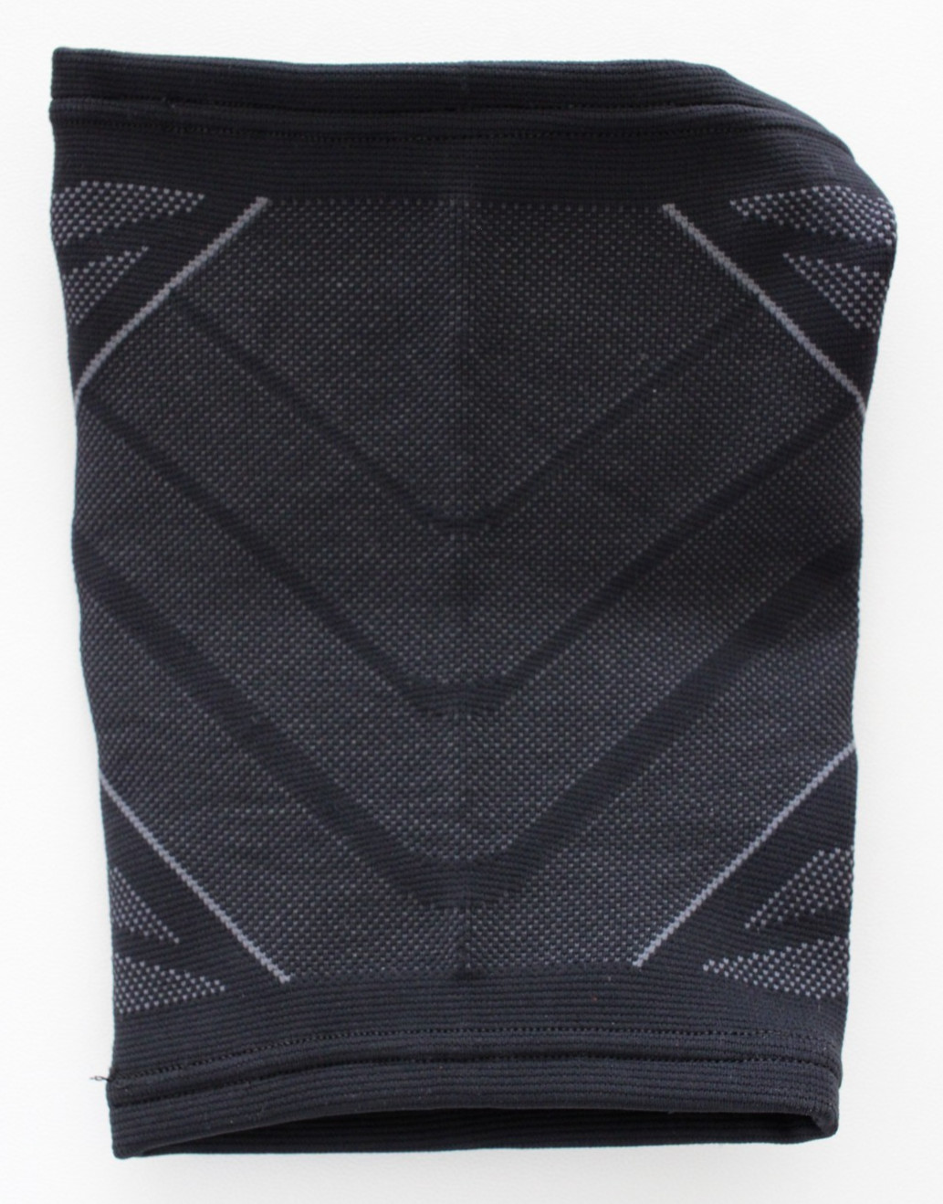 Nike Advantage Knitted Knee Sleeve Adult Large Black/Grey