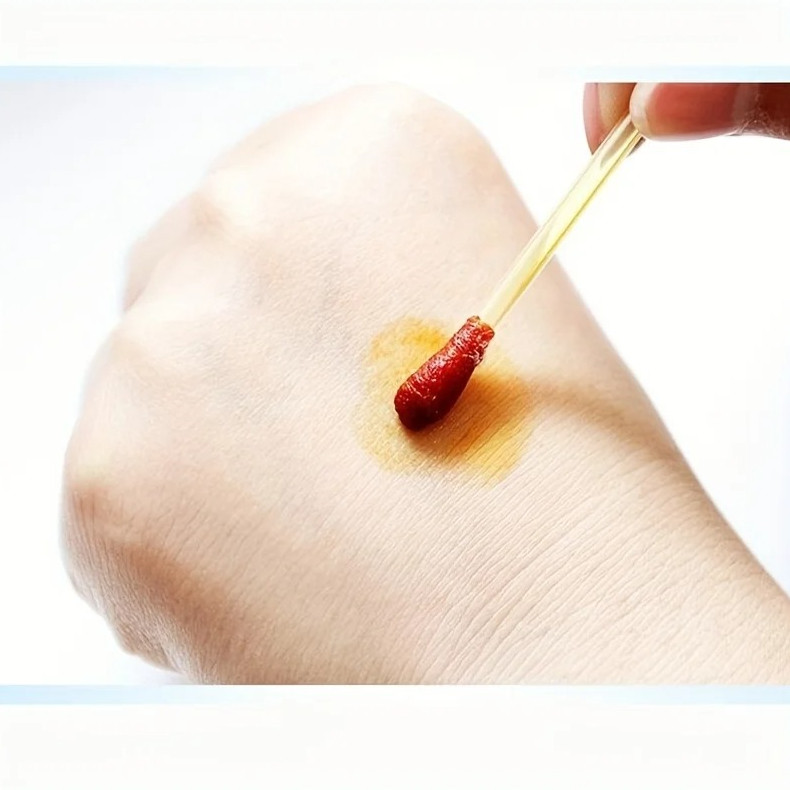 50pcs disposable Iodine Swabs for Wound Disinfection – 50 Swabs/Roll - NEW