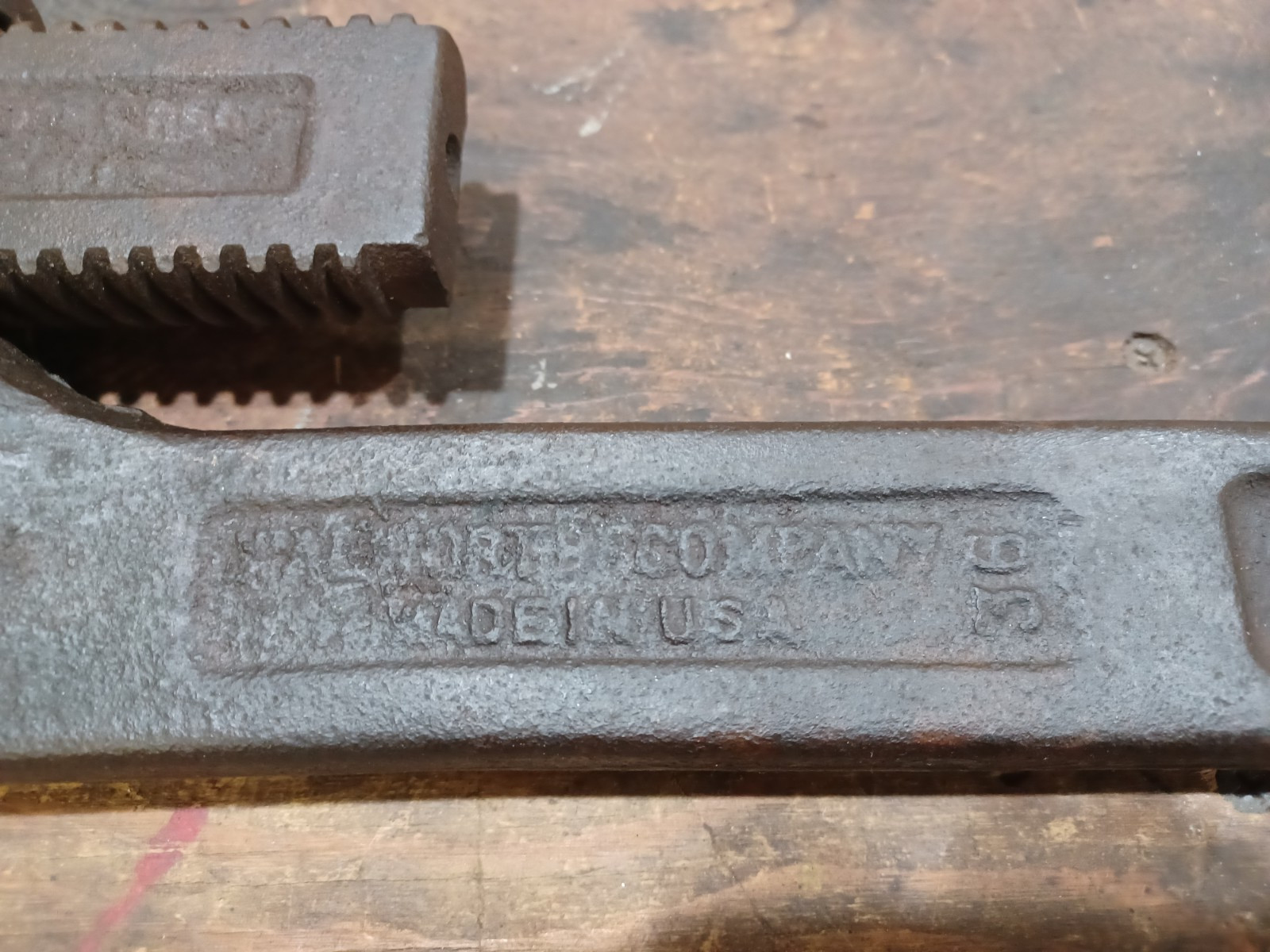 WALWORTH Walco (36") pipe wrench made-in-USA vintage it works good!