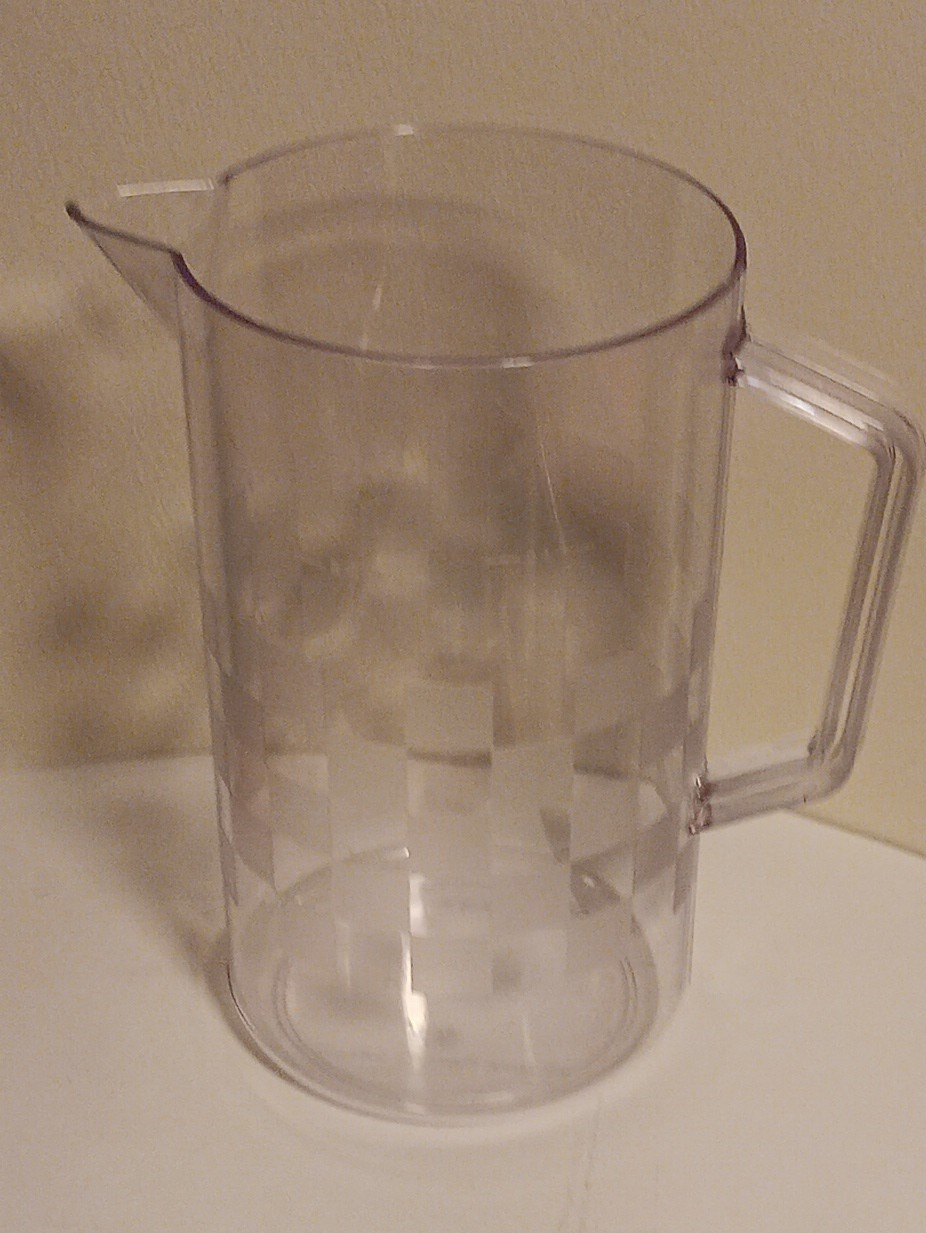 The Pampered Chef Vintage 2 Quart Quick-Stir Pitcher 2270 w/ Lid “Retired”
