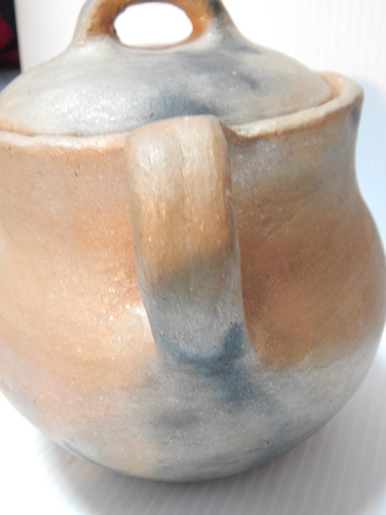 VIRGINIA T. ROMERO(d) VINTAGE MICACEOUS CLAY TAOS PUEBLO INDIAN POTTERY BEAN POT