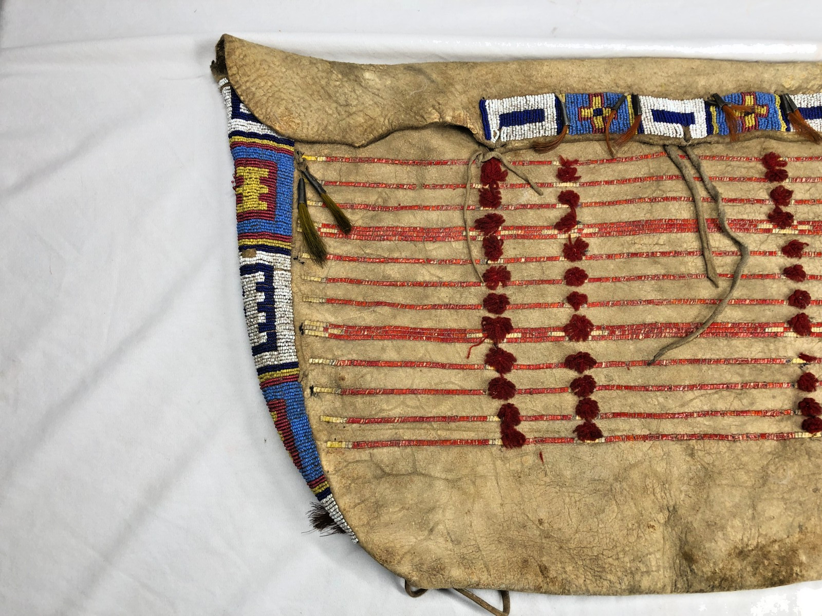 ANTIQUE LATE 1800'S SIOUX TEEPEE BAG OR SADDLE BAG W/ QUILL & BEADED DECORATIONS