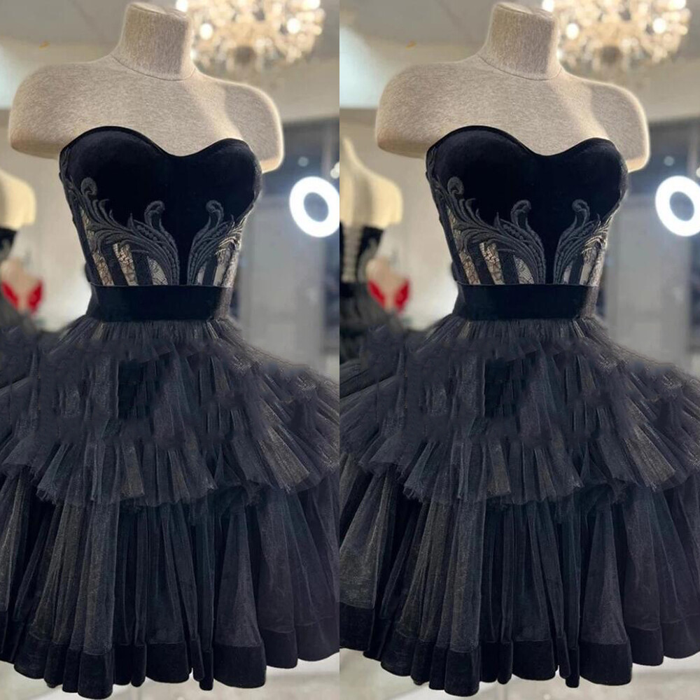 Gothic Short Wedding Dresses Black Tulle Mini Sleeveless A Line Bridal Gowns