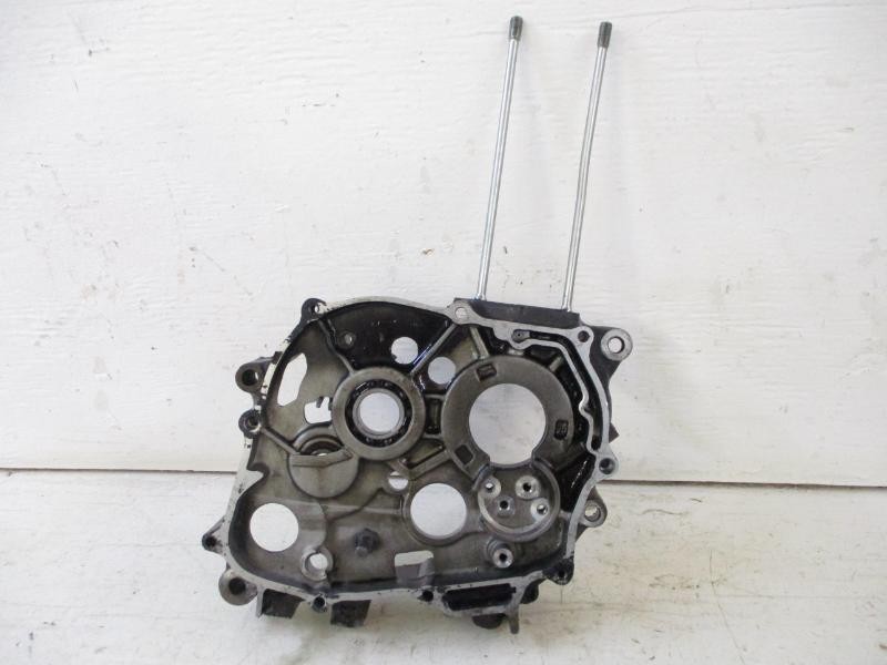 87 Honda XR 100 Cases Left Right Crankcase 11100-KA9-681 1985-1987