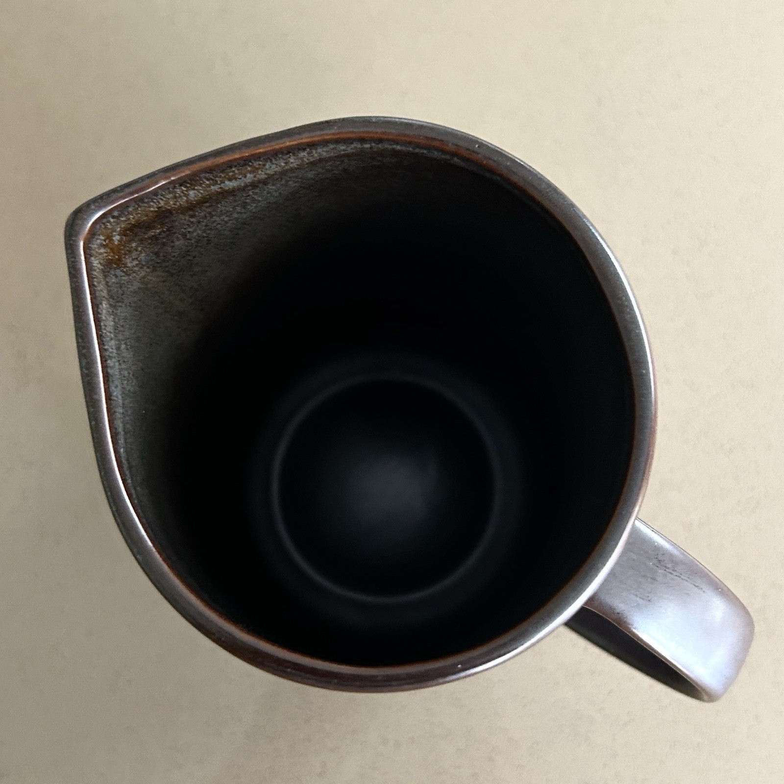 New With Tags Hearth & Hand Magnolia Stoneware Pitcher 2‑Qt Brown Reactive Glaze