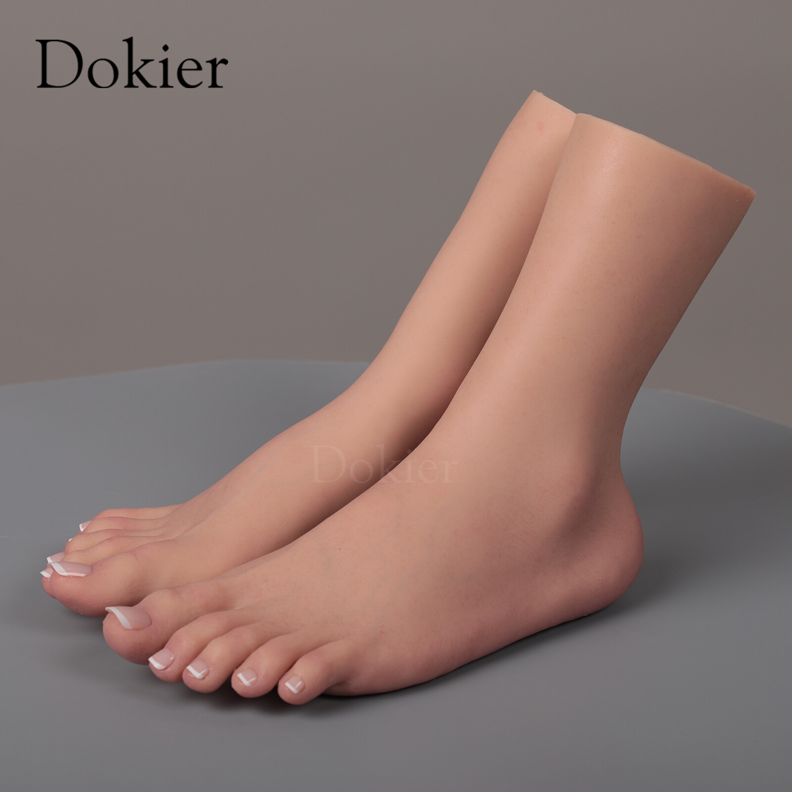 Realistic Silicone Female Foot Model Lifesize Mannequin Display Fake Feet Model