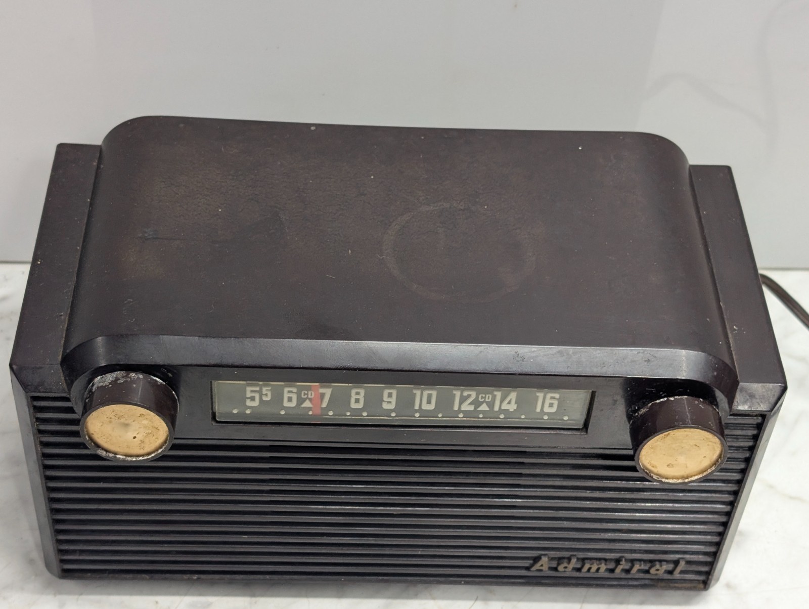 Vintage 1950's Admital MCM AM Radio Table Top 5G32N Model #