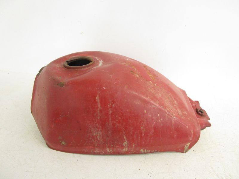 83 Honda ATC 185 Gas Fuel Tank 175A1-958-010ZA 1983