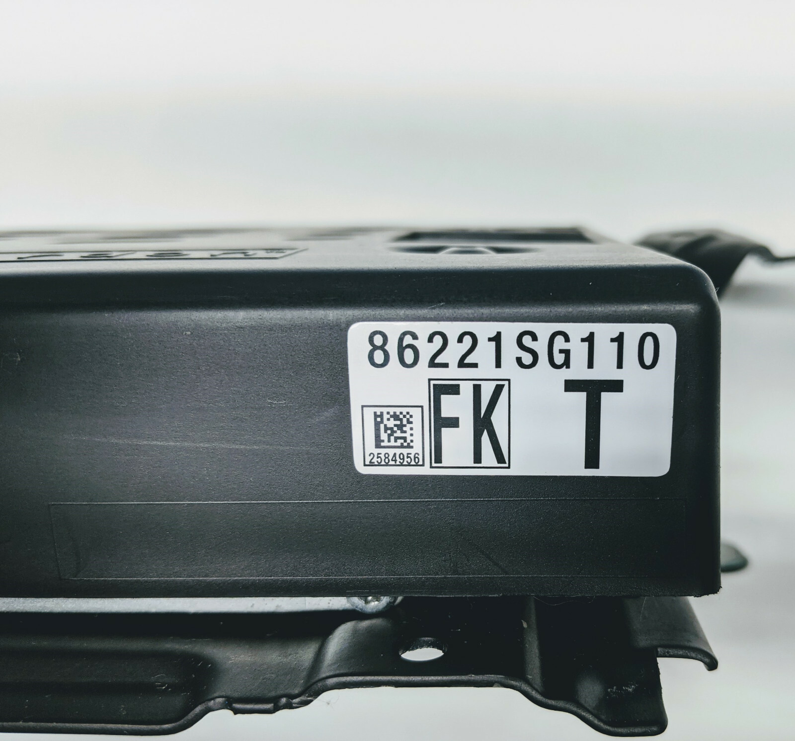 86221SG110 - REFURBISHED 2016 2017 2018 Subaru Forester Harman/Kardon amplifier