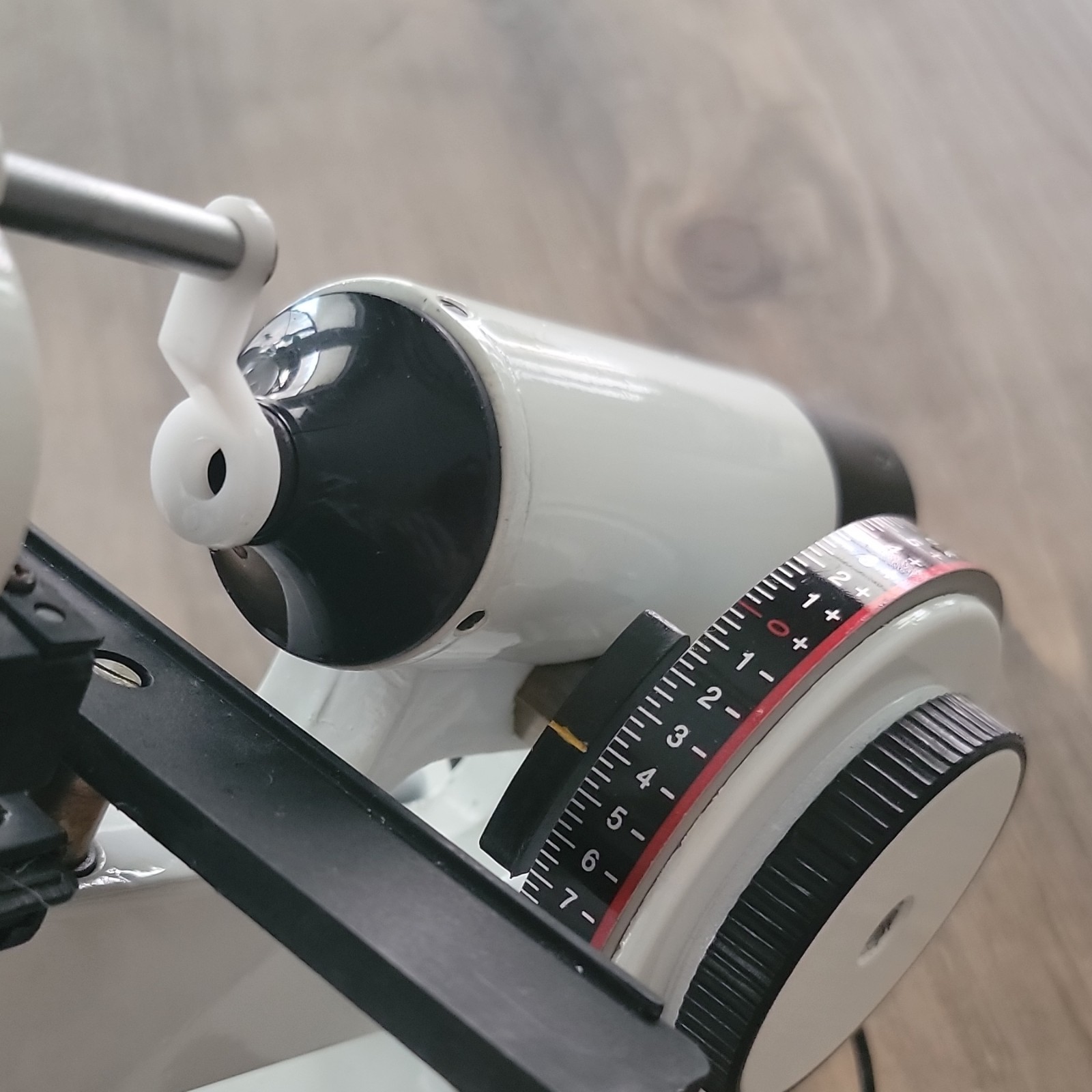 M.S.T Manual Lensmeter for Ophthalmology Optical Lens Measuring Device