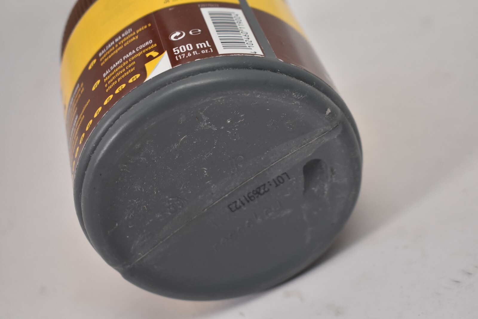 Effax Leder-Balsam Leather Balm 17oz 500mL Jar For Saddles Bridles Boots Shoes