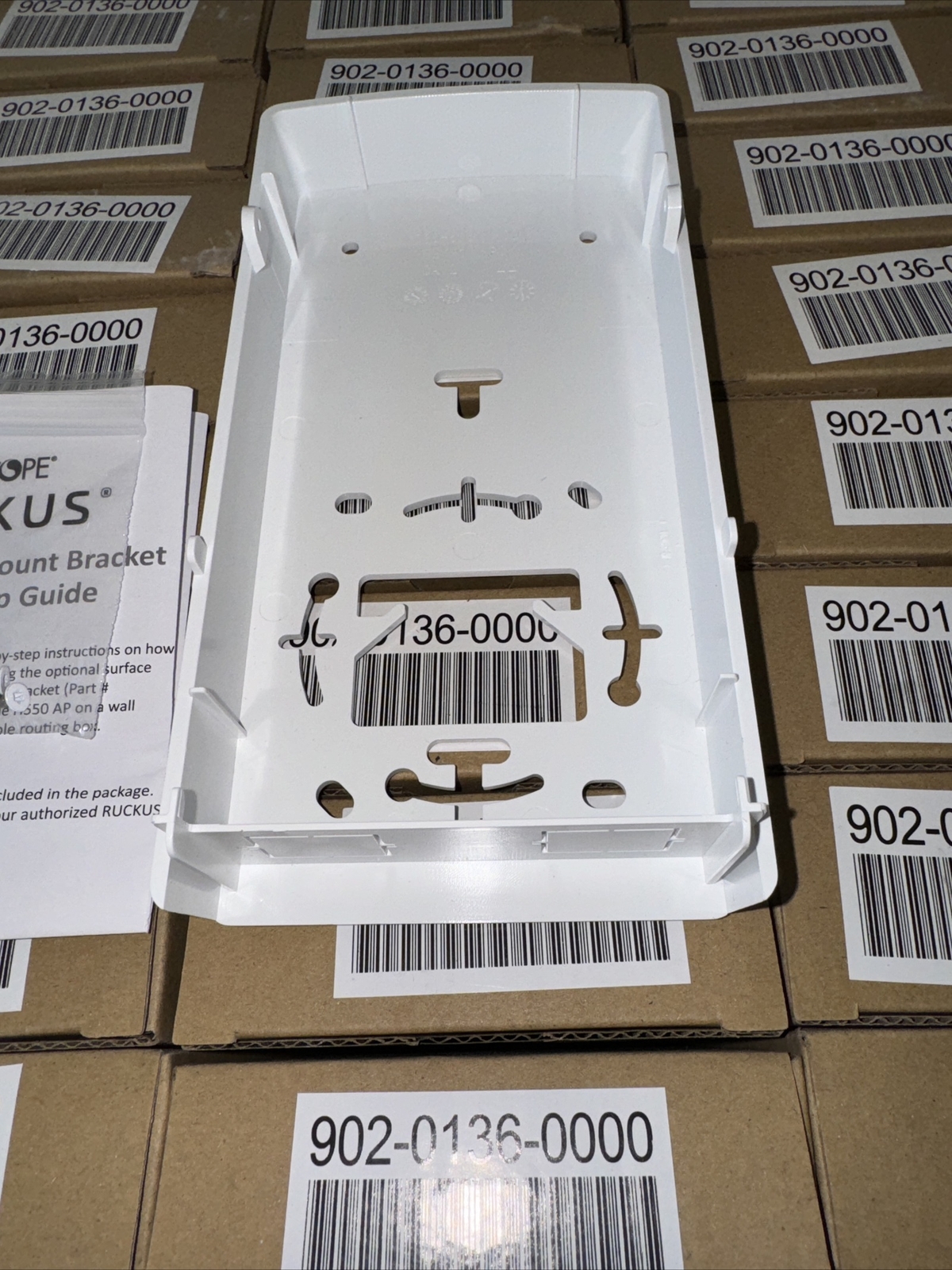 Ruckus (902-0136-0000) Surface Wall Mounting Bracket for H550 Access Point