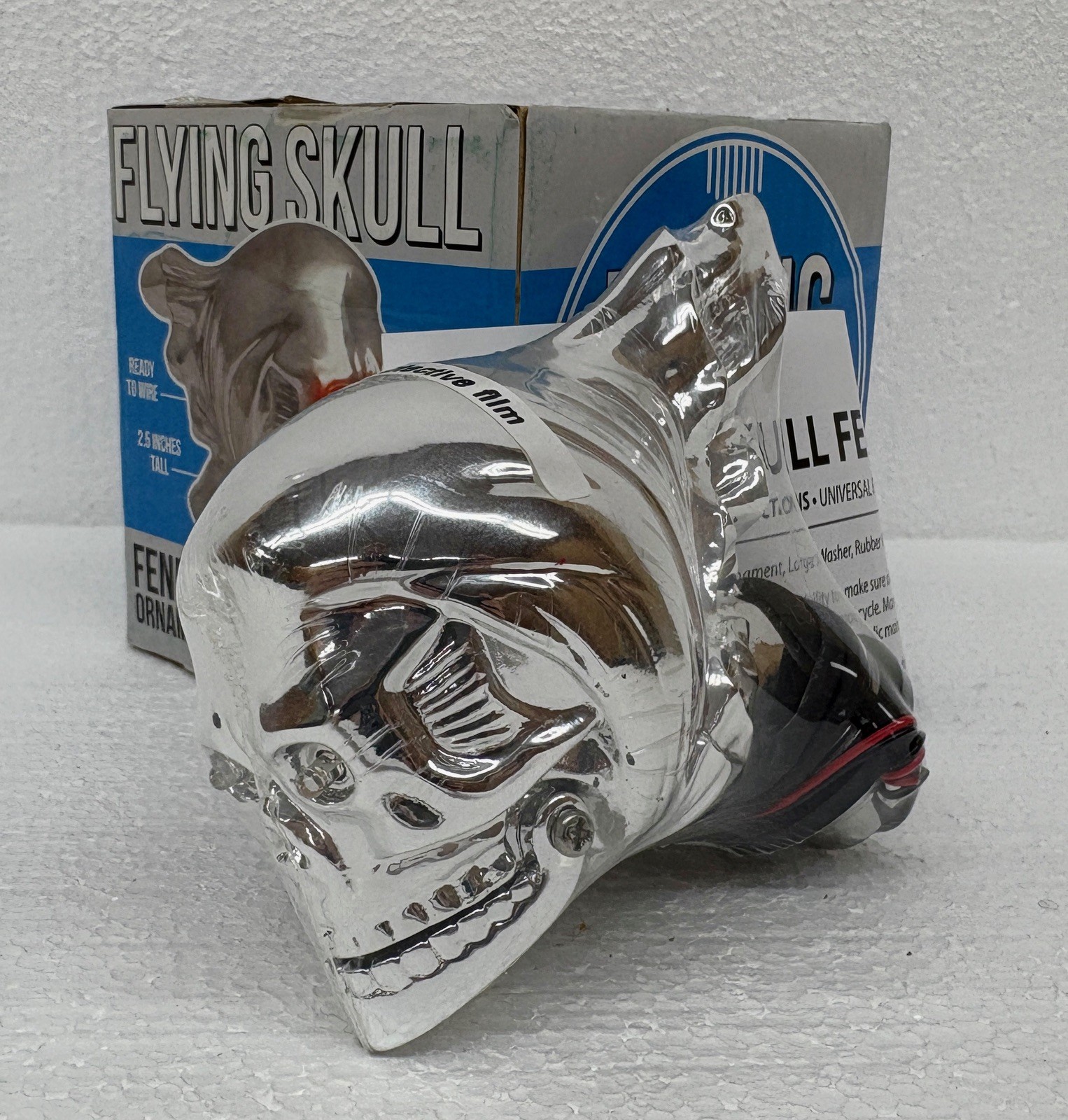 NEW NOS Vtg Flying Skull Chrome Motorcycle Bike Fender Ornament w/ Red LED Eyes