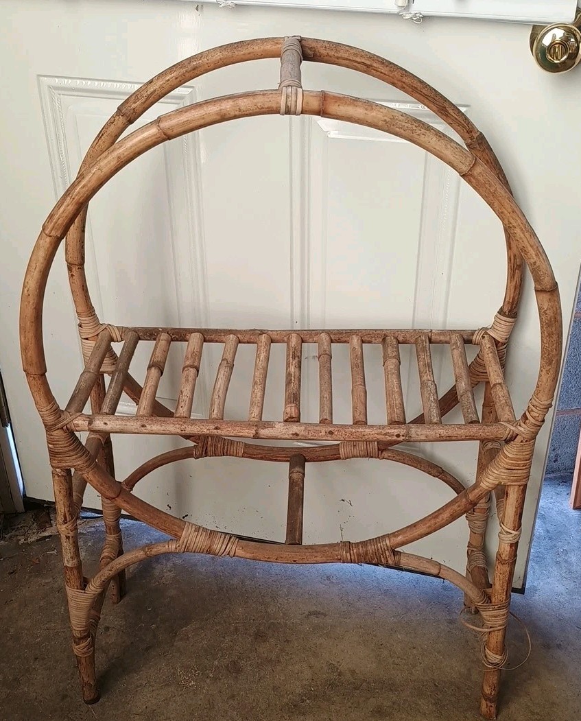 Vtg Mid Century Bamboo Shelf Unit Freestanding Circular Bookcase Etagere 35"x23"