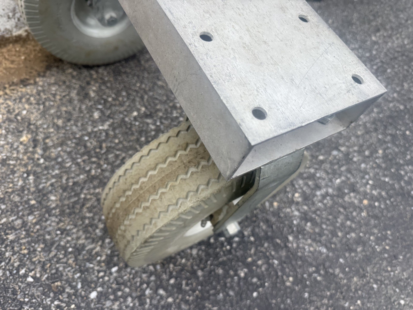 Omni Cubed Pro-Cart AT2