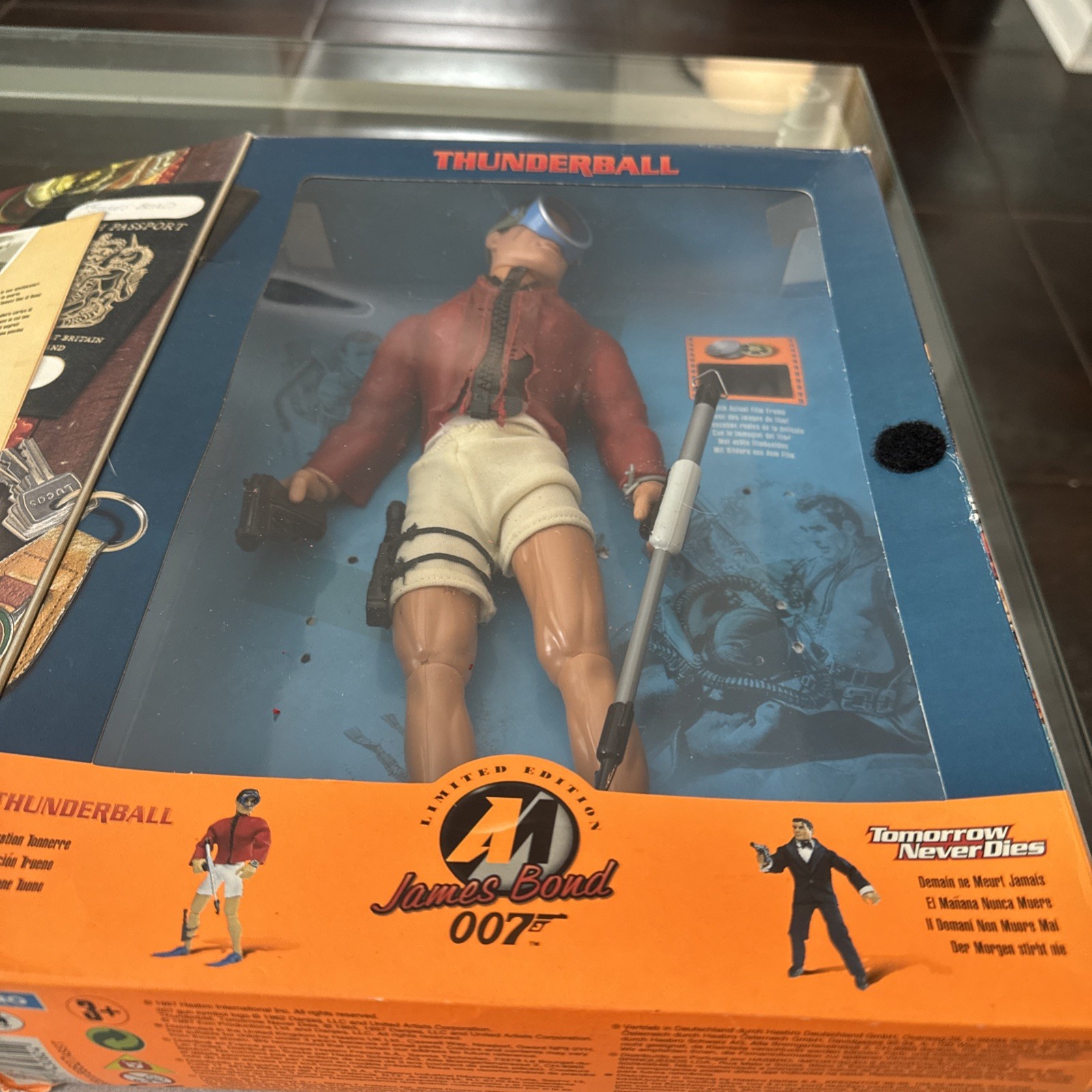 1997 Hasbro Action Man James Bond 007 Thunderball Fast Ship