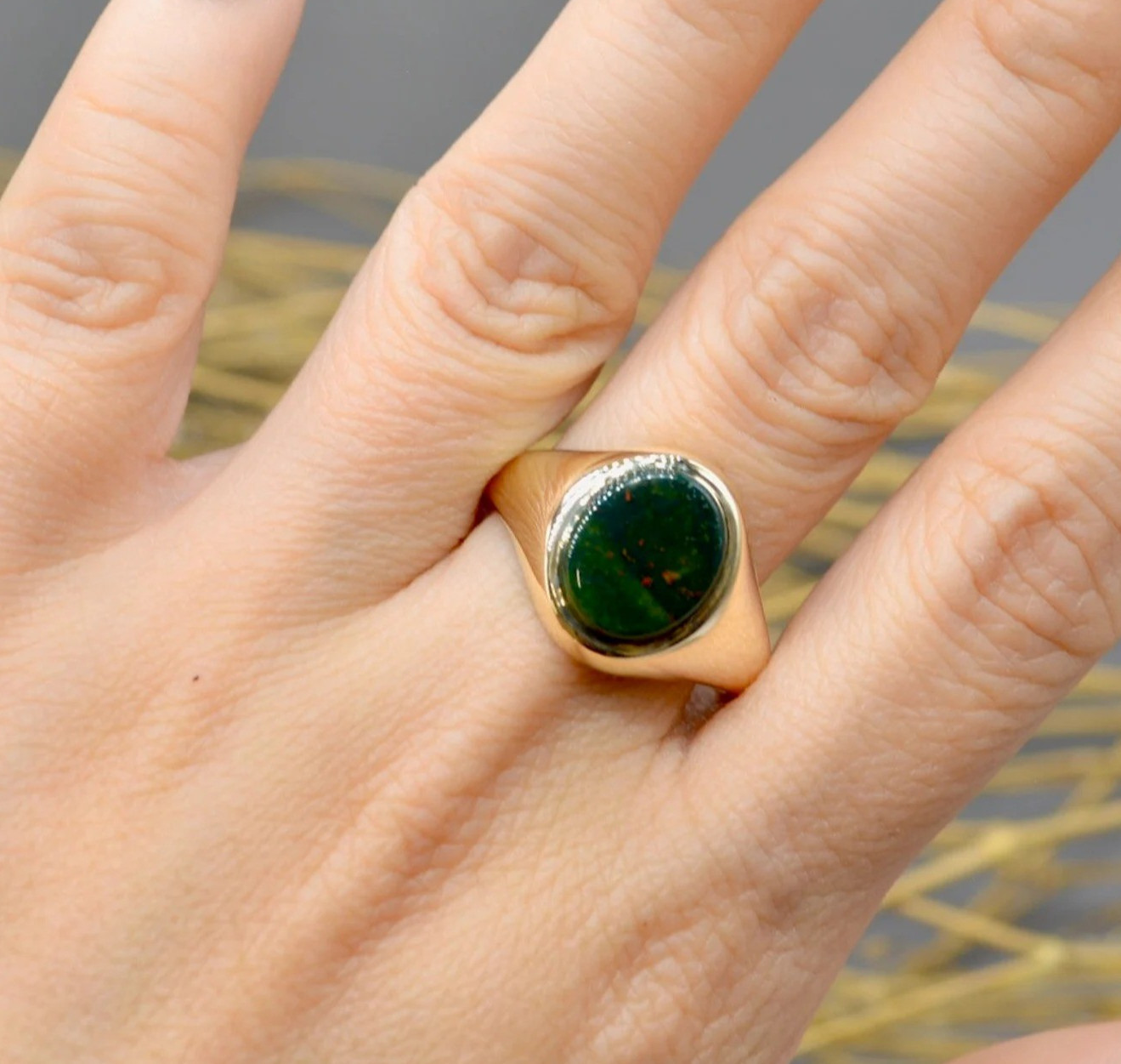 Men’s Bloodstone Ring 14K Gold Plated Oval Signet Vintage Style Gemstone Jewelry