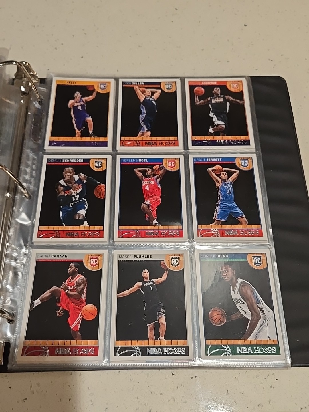 Panini Basketball lot of 450 basketball cards,,,