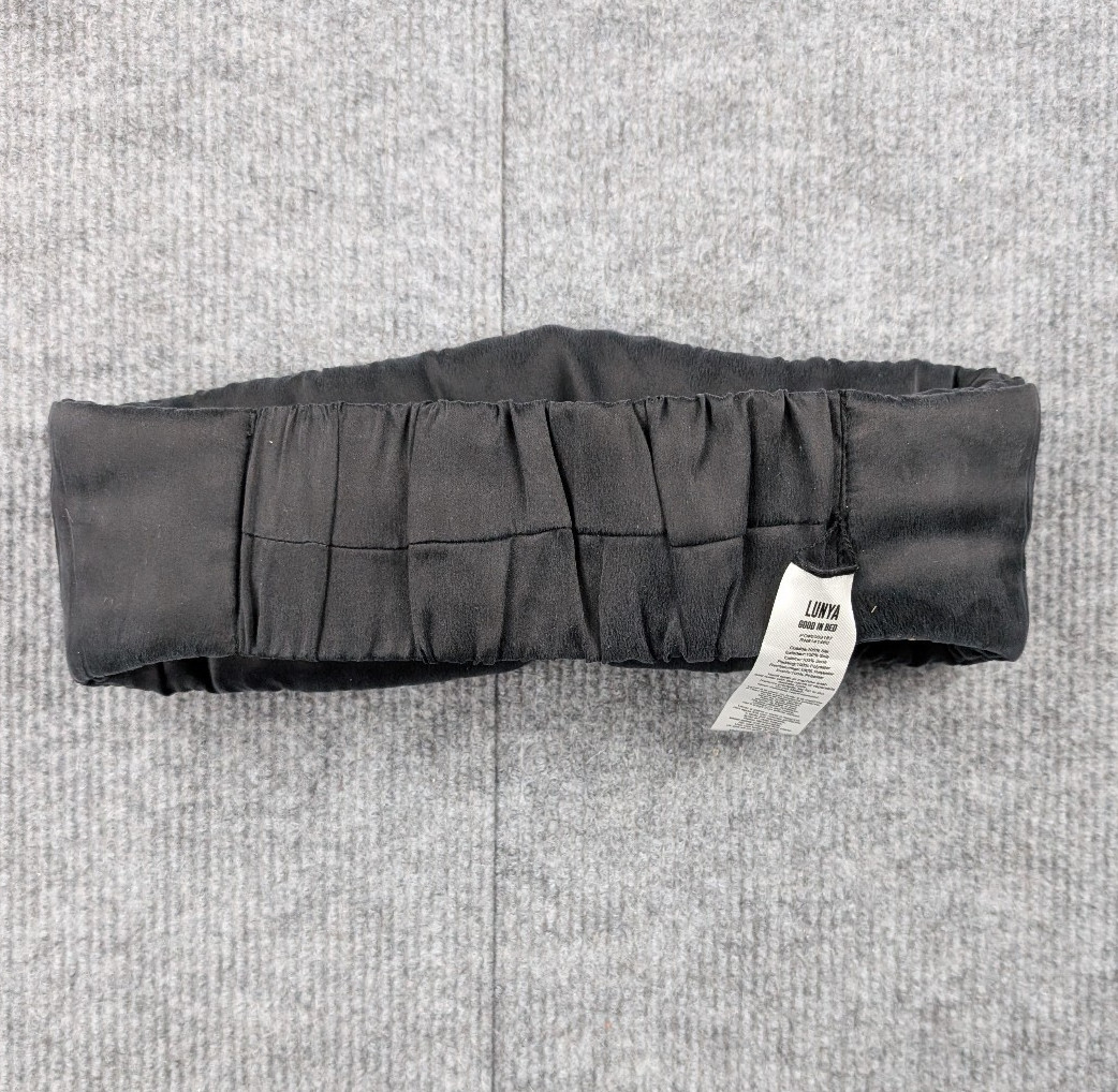 Lunya Silk Sleep Mask One Size Black Natural Fiber Minimal Quiet Luxury Padded