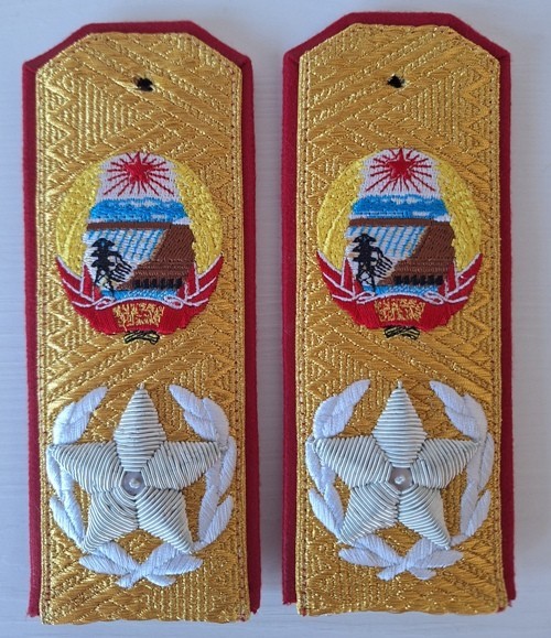 Shoulder straps of the Generalissimo of the DPRK  , replica