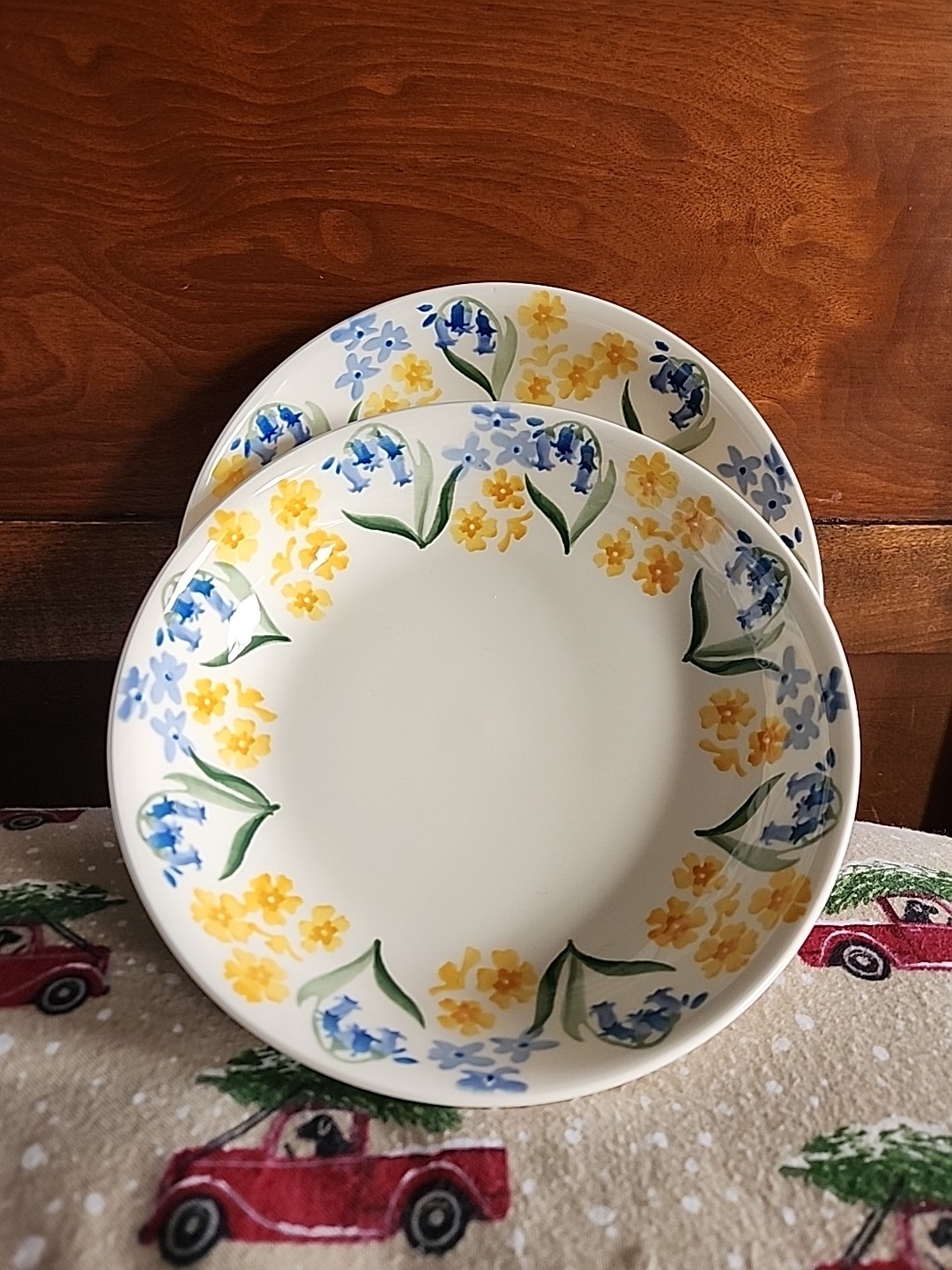 Pair Emma Bridgewater Bluebells Pasta Bowls 9 3/8" Yellow Flowers 2023 England