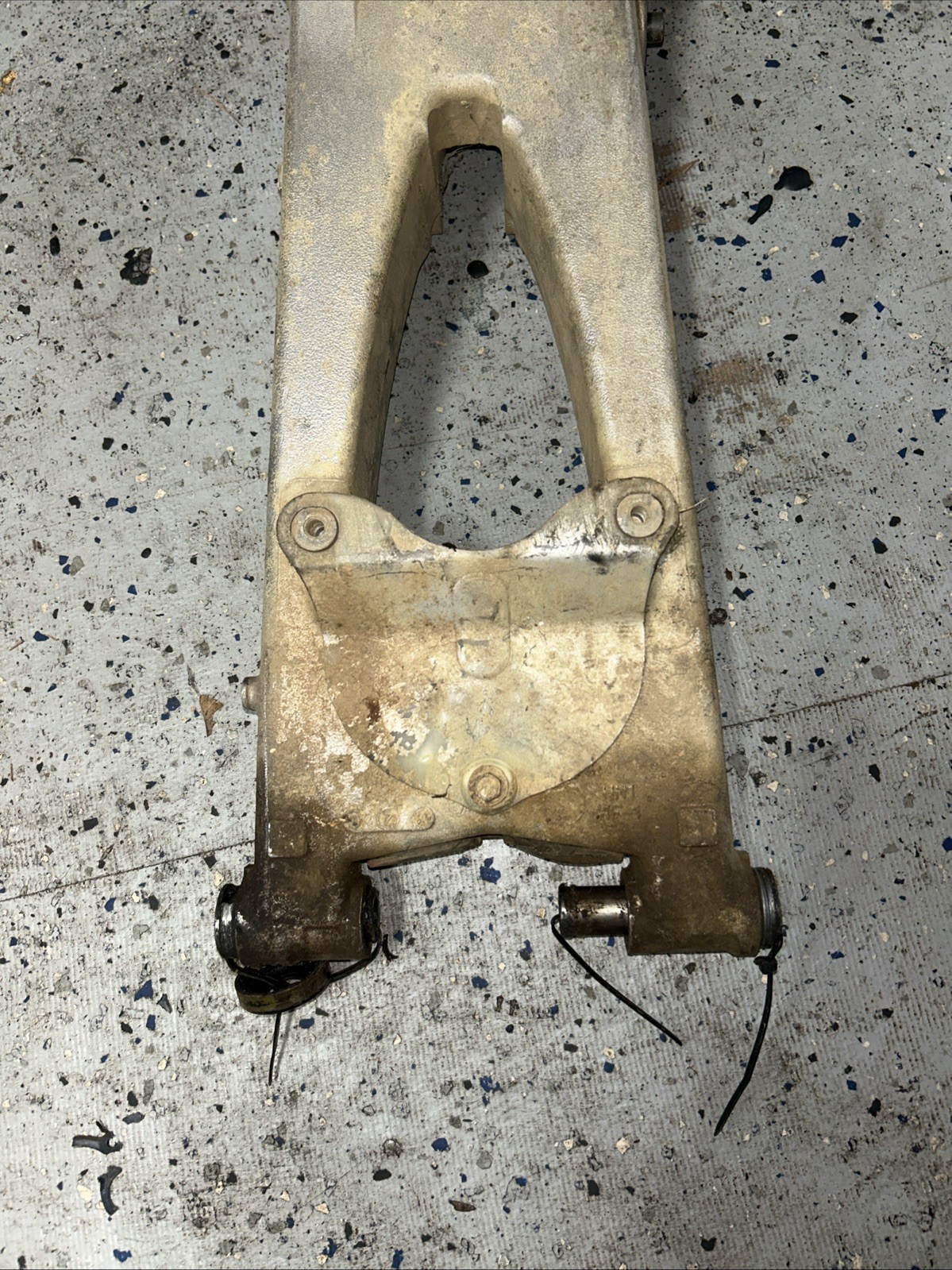 99-04 Honda TRX400EX TRX 400EX OEM SWING ARM SWINGARM 3004