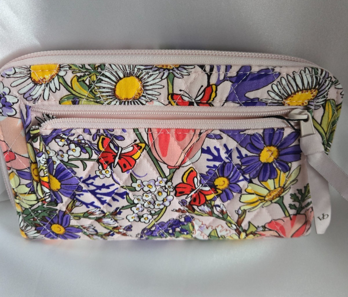 Vera Bradley Essential Turnlock Wallet, Coastal Wildflowers