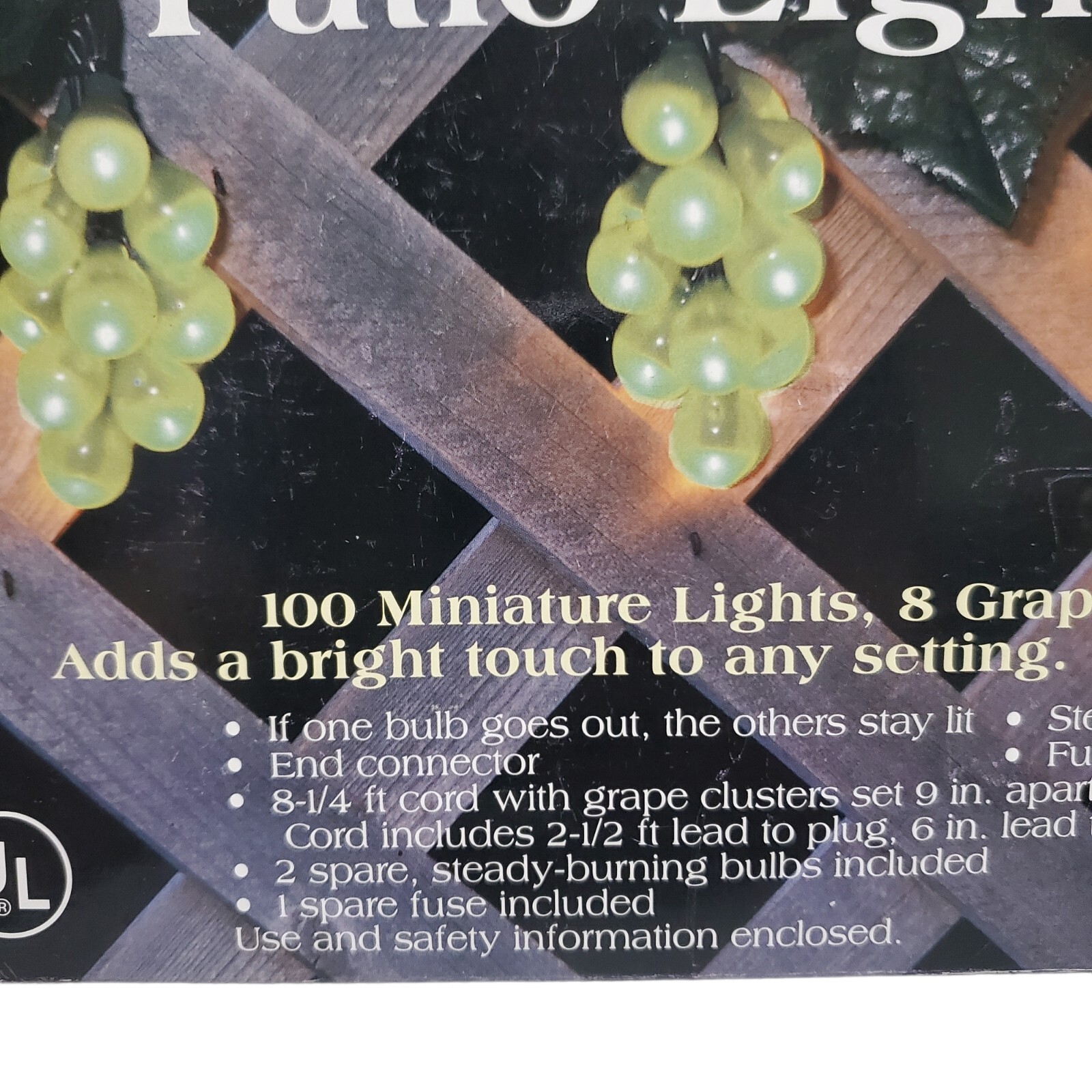 Grape Cluster Patio Light Set Green Leaves 8' Cord, 8 Clusters, 100 Mini Lights