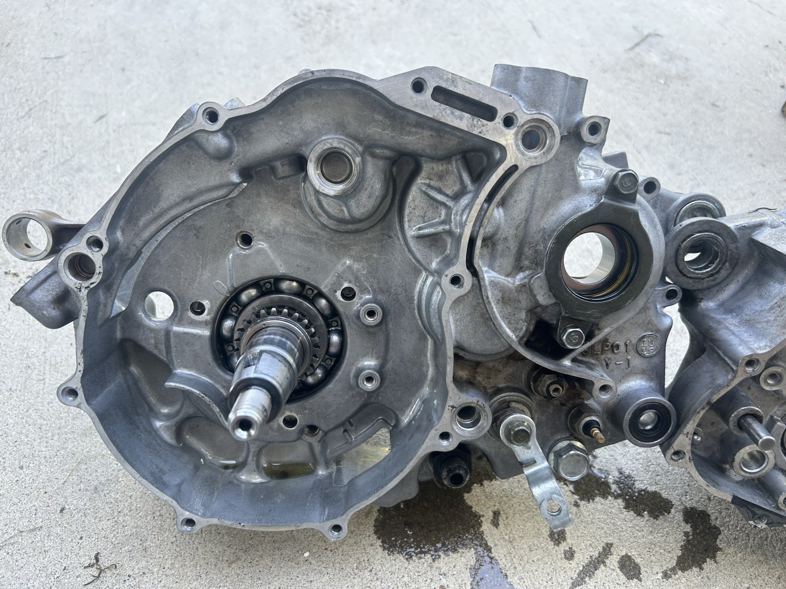 01-05 Yamaha Raptor 660 Engine Crank Case Crankcase #4375