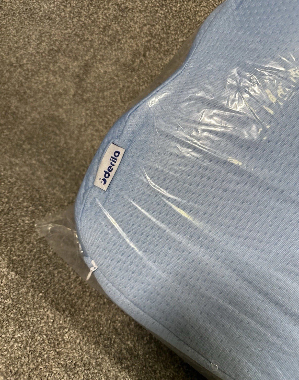 Derila Ergo Neck Pillow Contour Standard Size Memory Foam 21x14x4 In/ 54x36x12cm