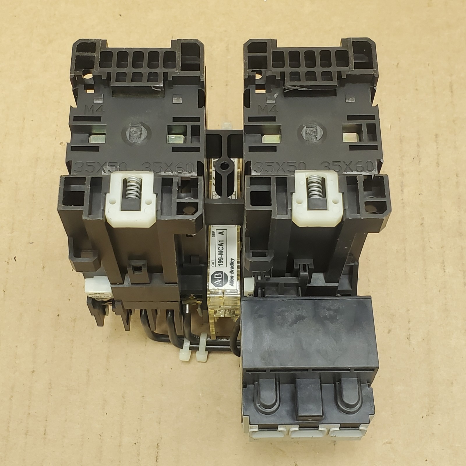 Allen Bradley Reversing Contactor 100-A09NZ3 24VDC Coil 193-A1E1 Overload NICE