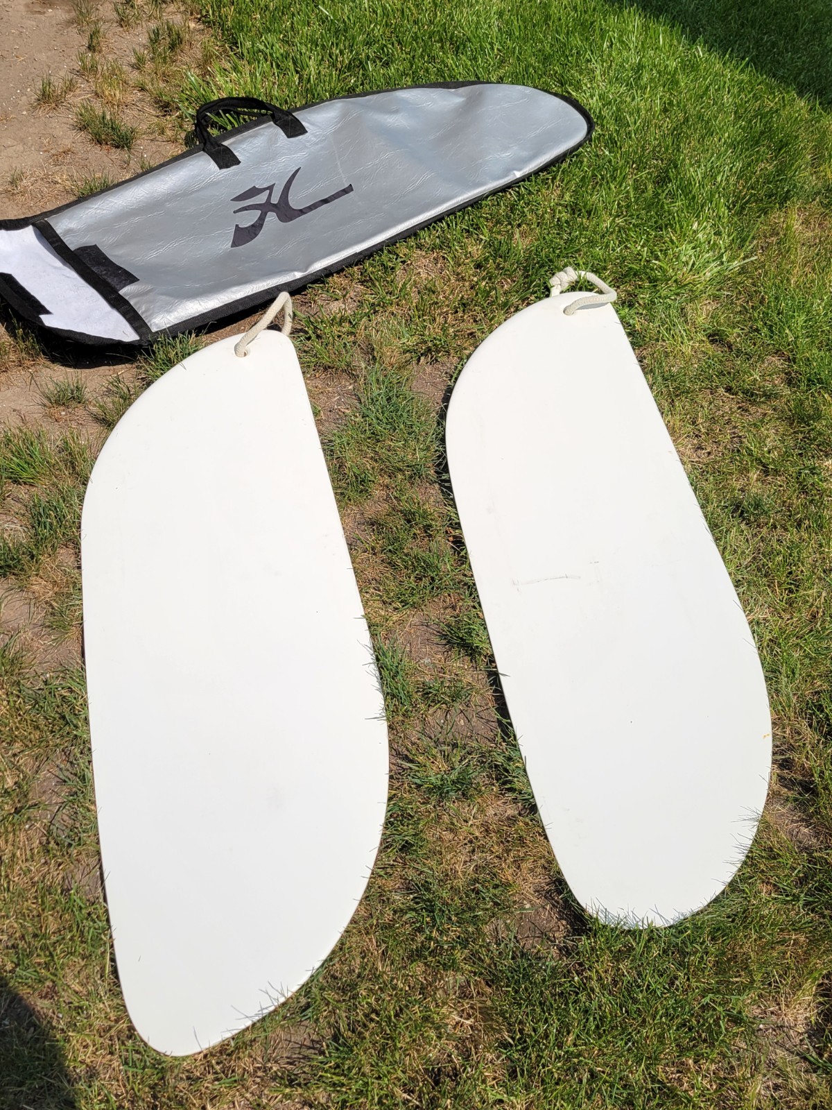 ORIGINAL HOBIE 18 SAILBOAT DAGGER BOARD SET & CARRY BAG