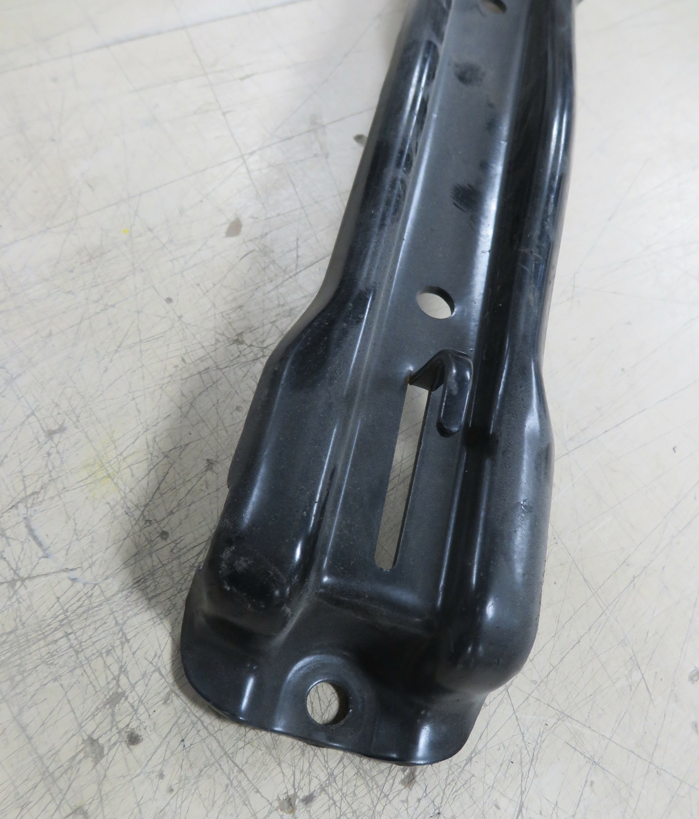 Freightliner M2 Semi Metal Battery Tie Down Bracket