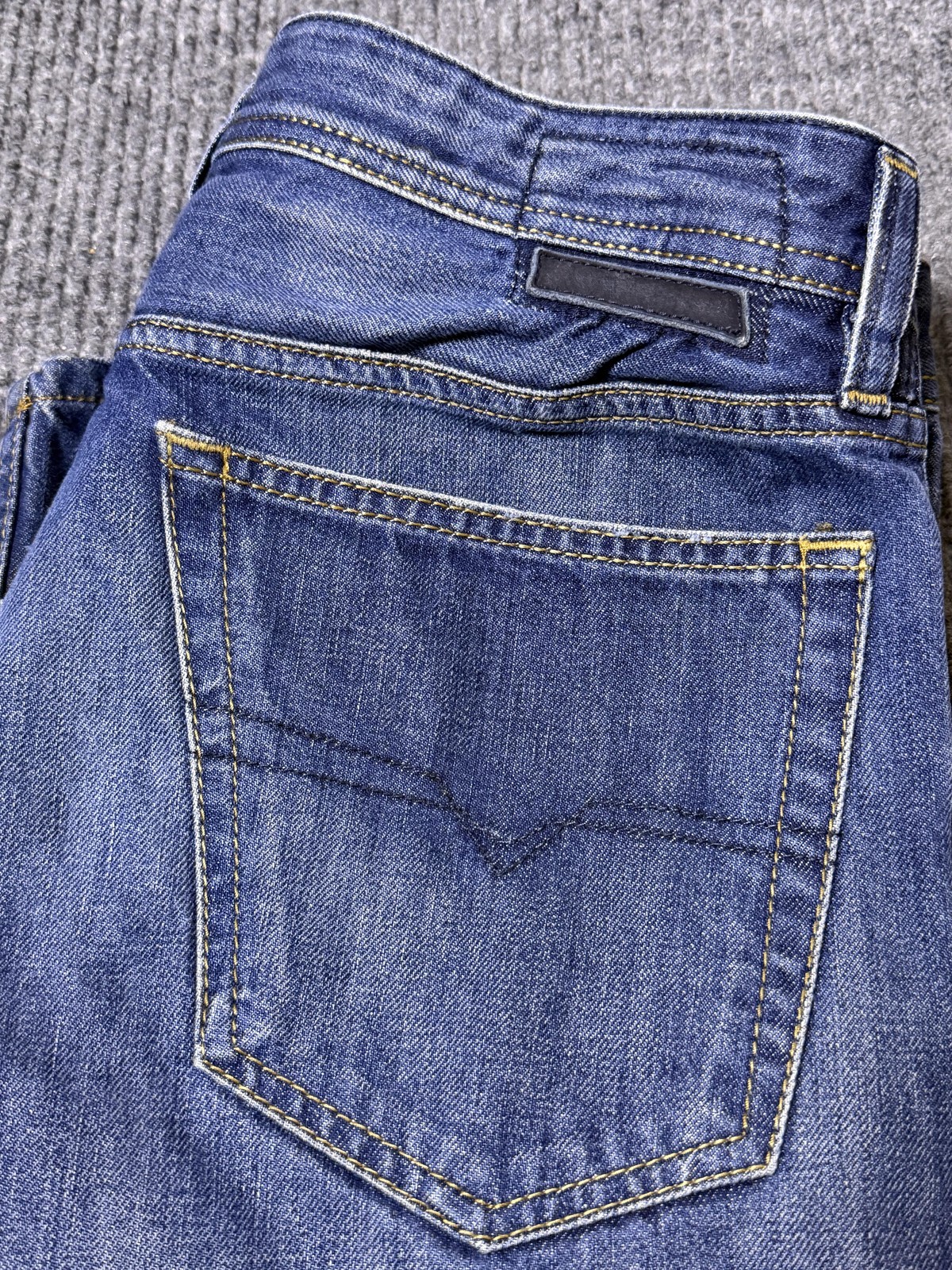 Diesel Jeans Mens 33x33 New-Fanker Button Fly Medium Wash Bootcut Blue Denim