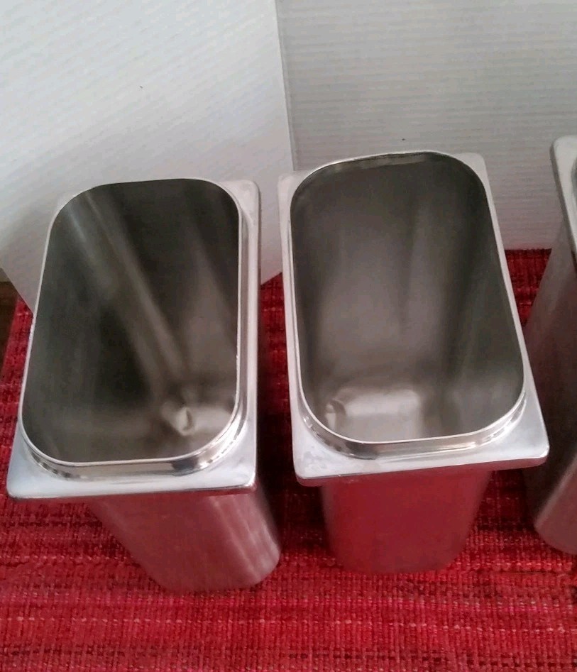 1950'S Drugstore Ice Cream Shop Soda Fountain Syrup. 3 Complete, 2 Bases