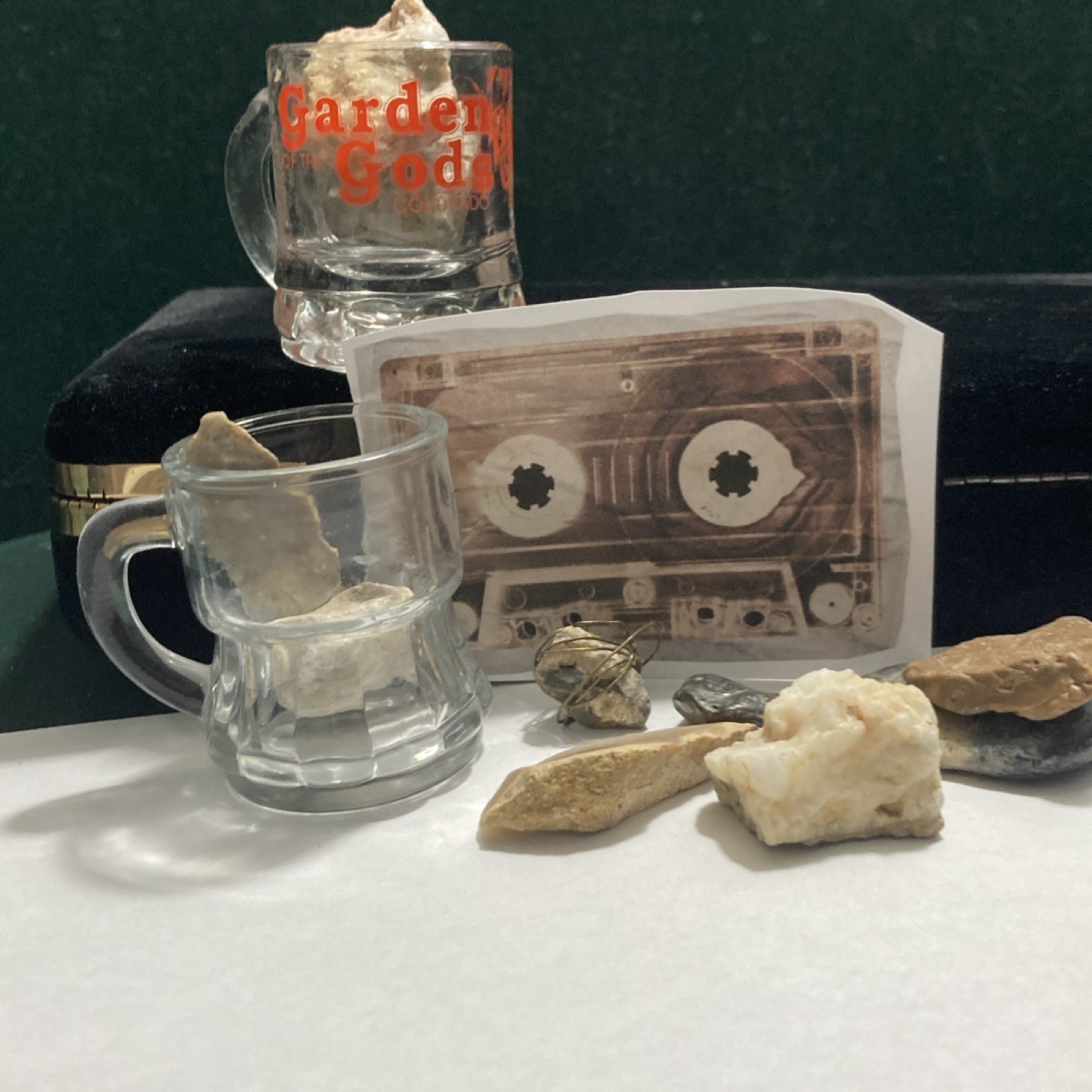 Assorted Rocks Minerals Lot with Garden of the Gods Colorado Mug or Shot Glasses