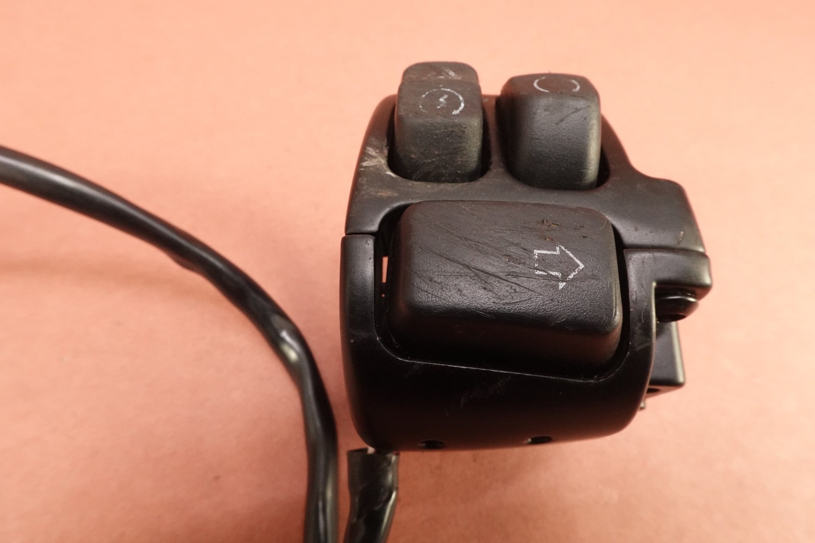 2018-2024 Harley Davidson Street Bob FXBBS Right Control Start Stop Switch