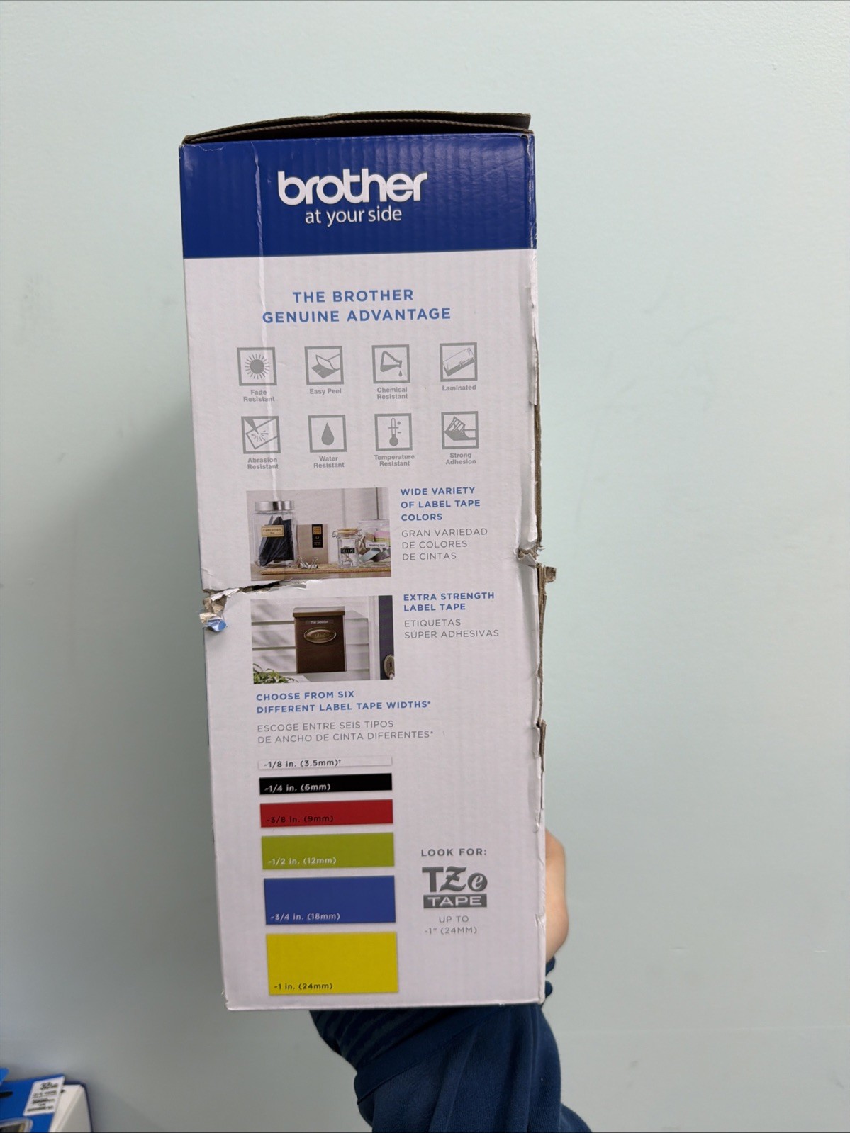 Brother P-Touch PTD610BT 10.2" x 4.8"x 12.6" 30 mm/s Print Speed Label Maker New