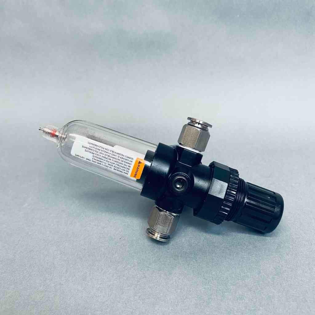 Speedaire Filter Regulator 125 psi 1/4 in. NPT
