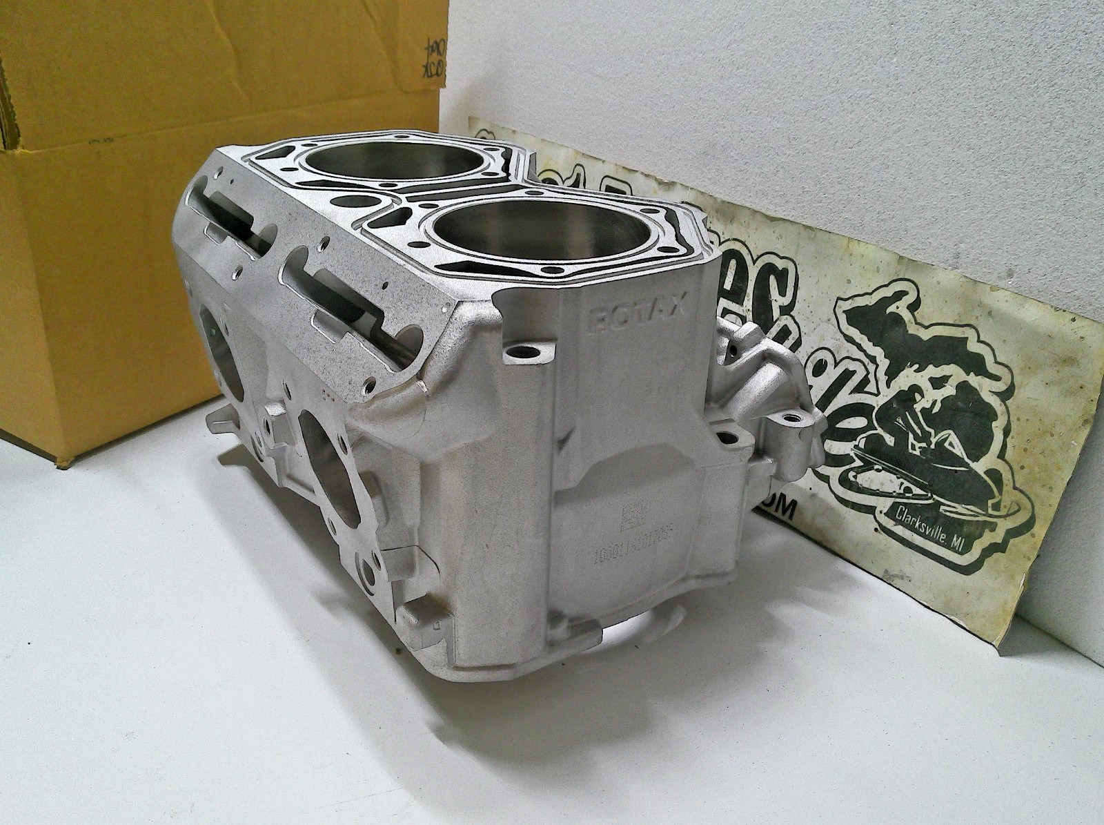 SkiDoo 850 Etec Snowmobile OEM Cylinder 6413300 6413540MXZ Summit $100 Core Ref