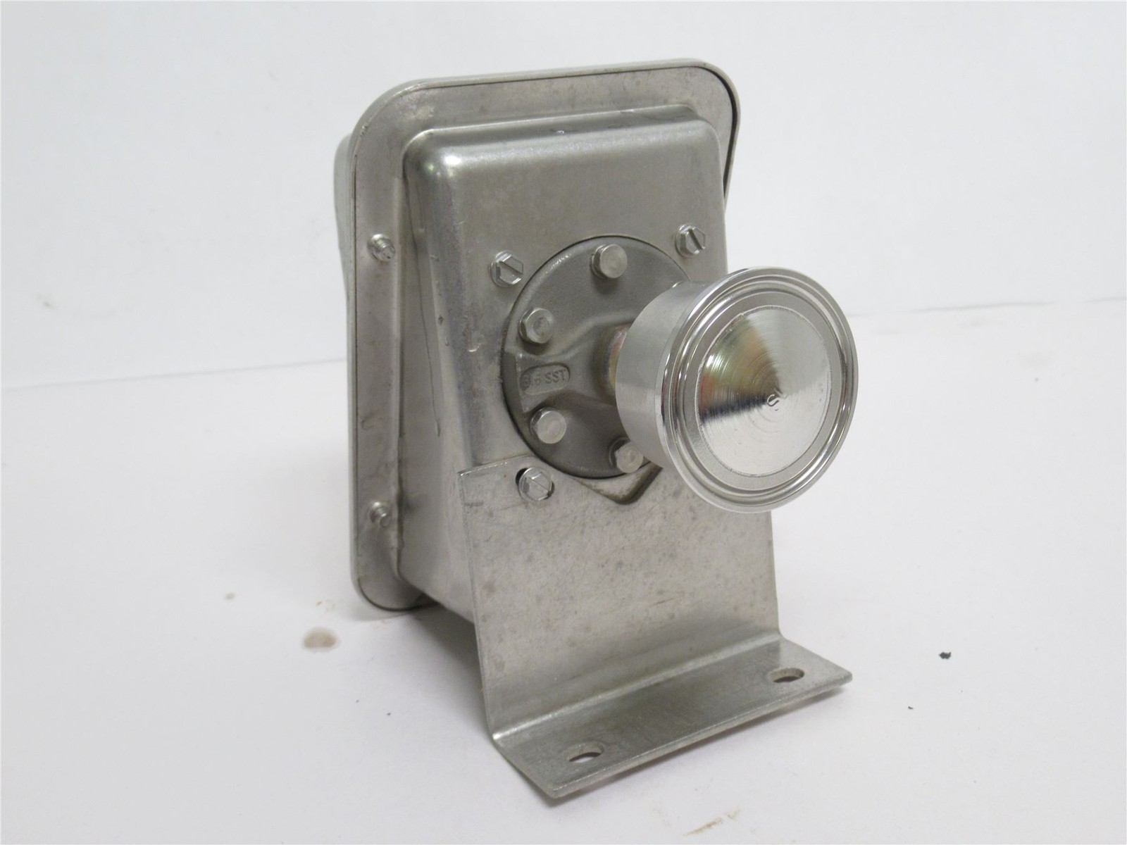 231621 New-No Box; Ashcroft GPDN4GGB25 Pressure Switch; 15PSI; 1-3/4" Clamp