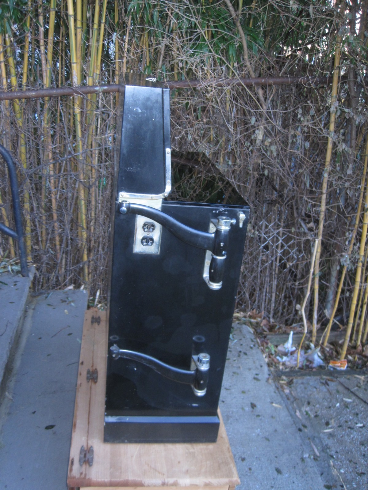 Antique Medical Podiatry Dental Metal Glass Cabinet w/ Bottles Electric Bosworth
