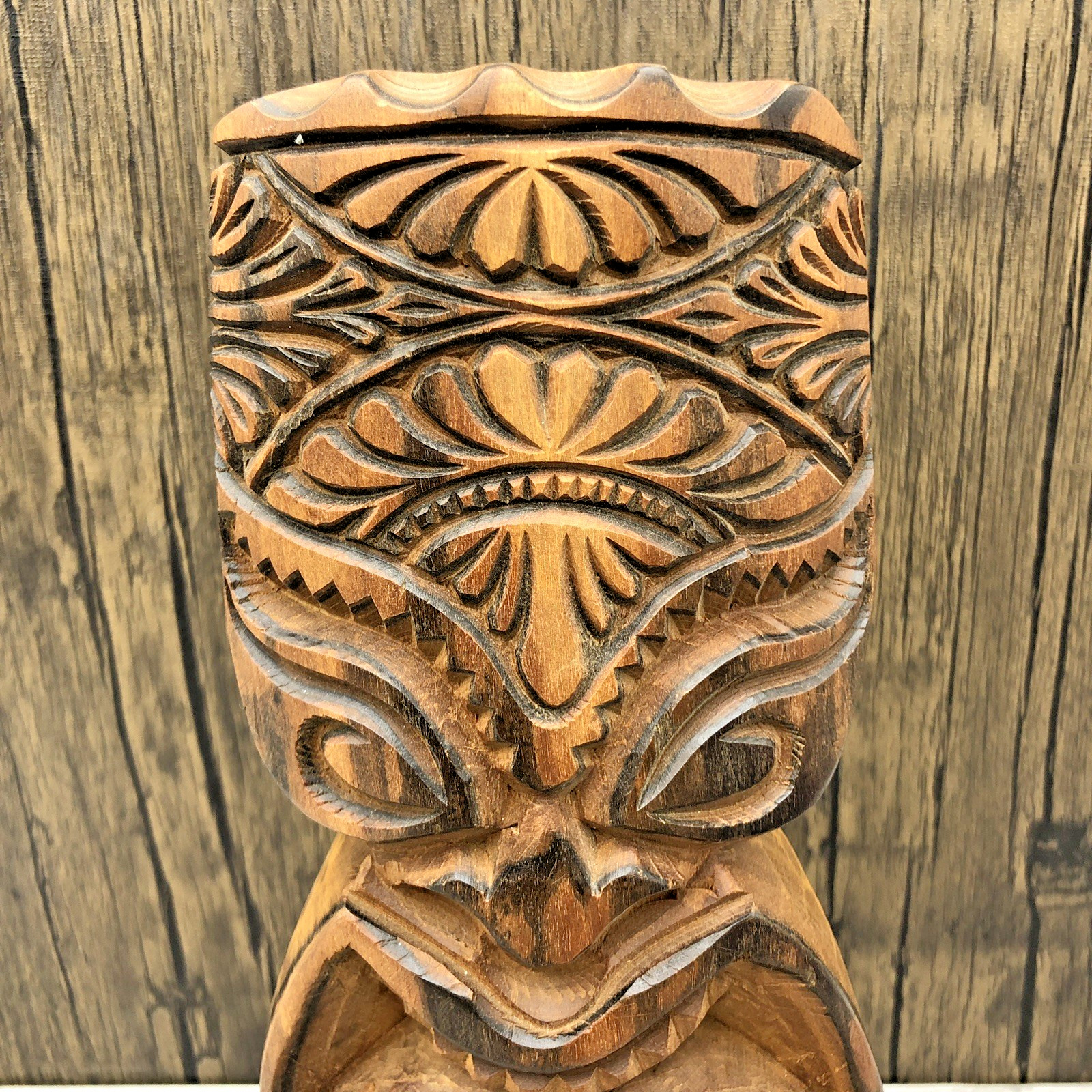 VTG Polynesian-style Mid-Century Tiki carving Hand Carved 12"
