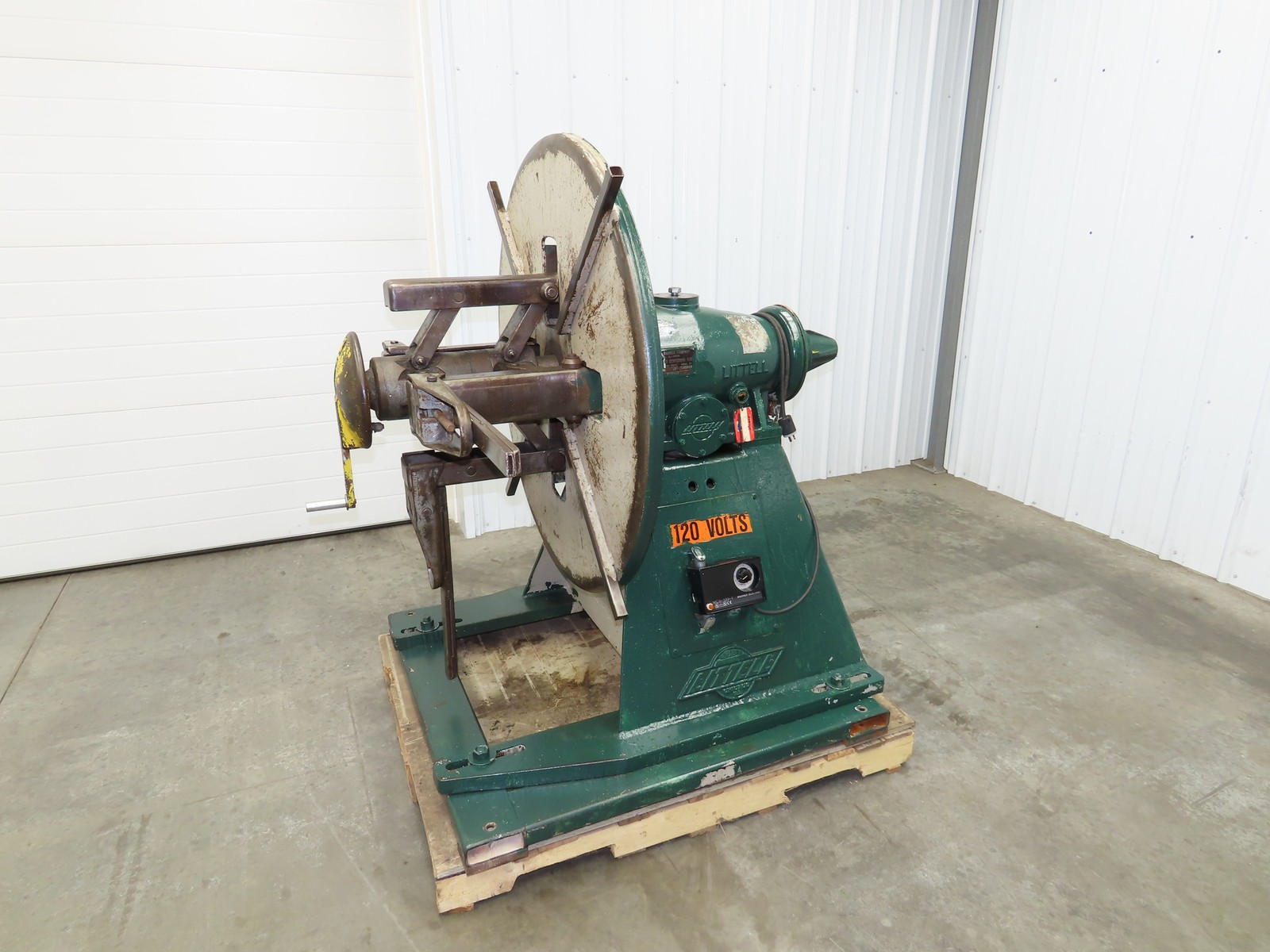 FJ Littell Machine 25-12 Coil Stock Uncoiler 2500lbs 20"ID 12"W Decoiler W/Brake