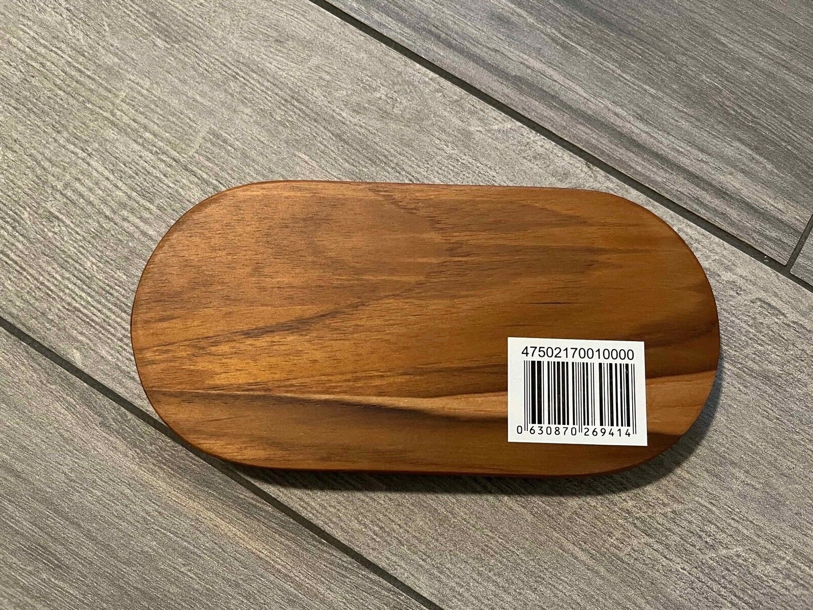 LE CREUSET MILL TRAY TEAK WOOD, SALT AND PEPPER HOLDER, NWT