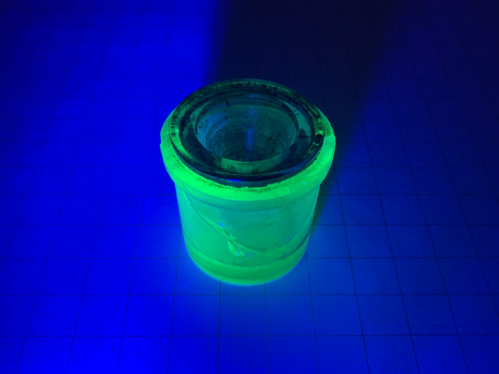 Antique Uranium Glass insert bronze inkwell very worn / damaged